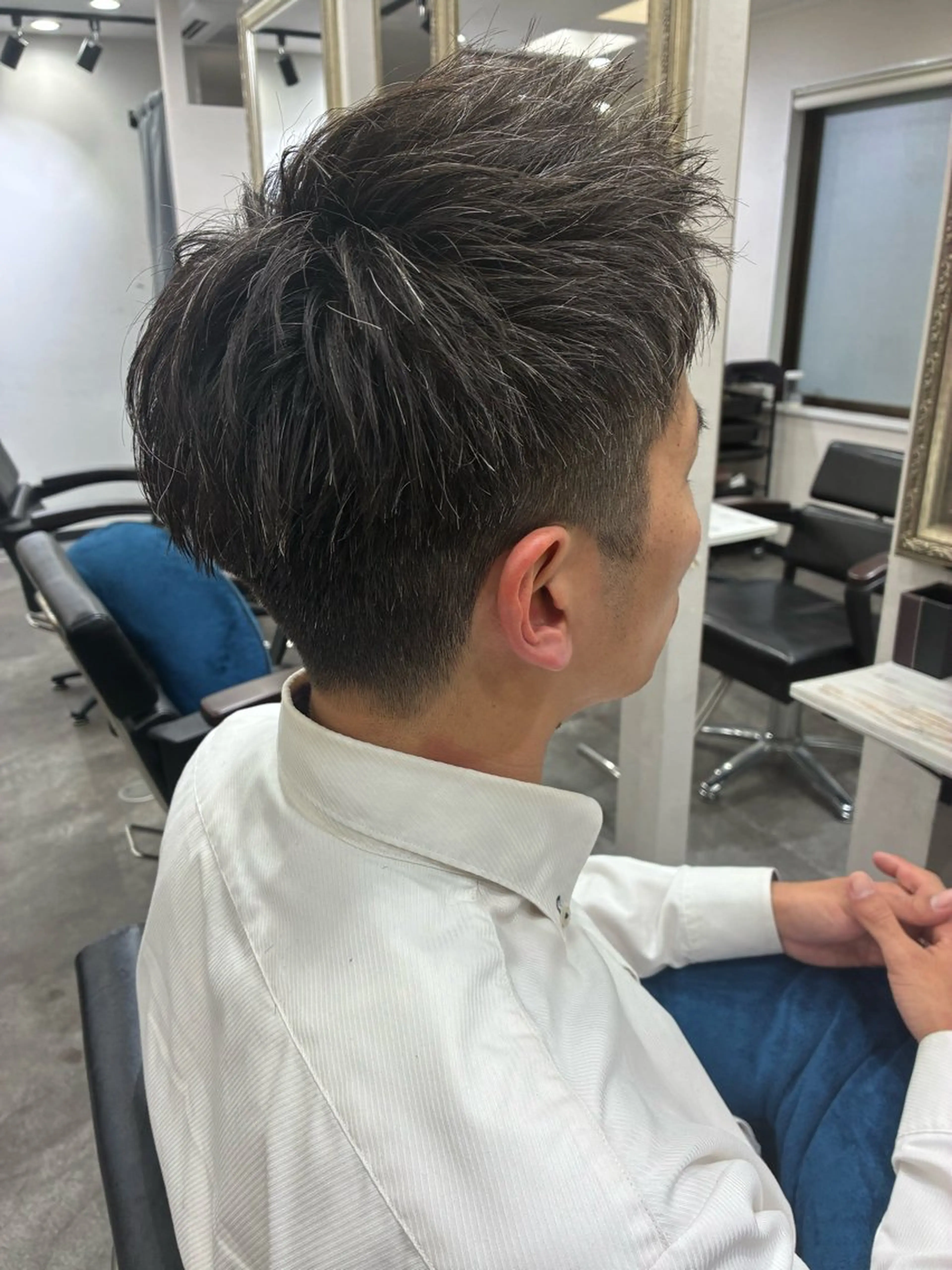 メンズ スパイキーショート カット 五十嵐 満梨奈のヘアスタイル