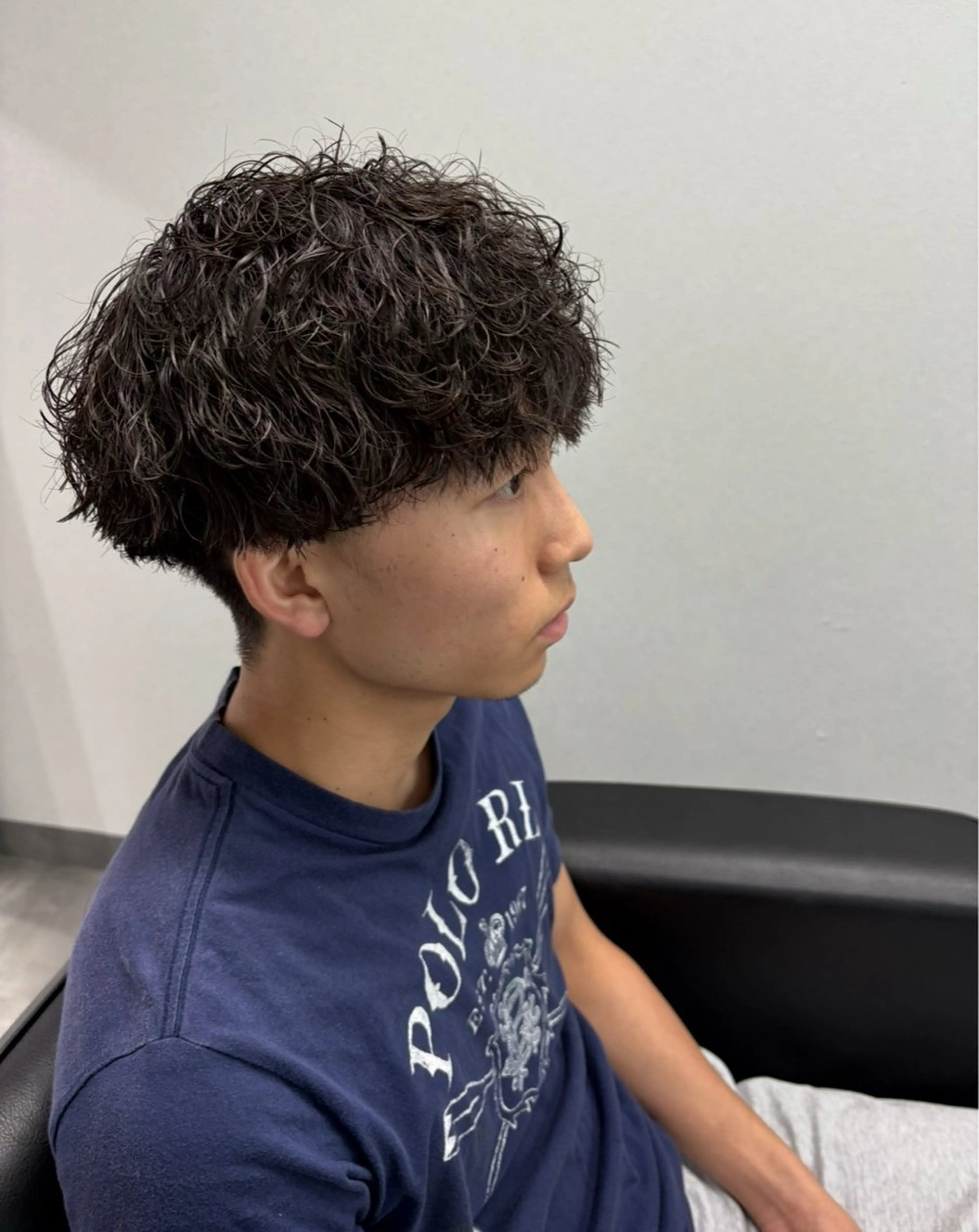 【迷ったらコレ】メンズカット＋デザインパーマ相談OK15000円 → 9950円の写真