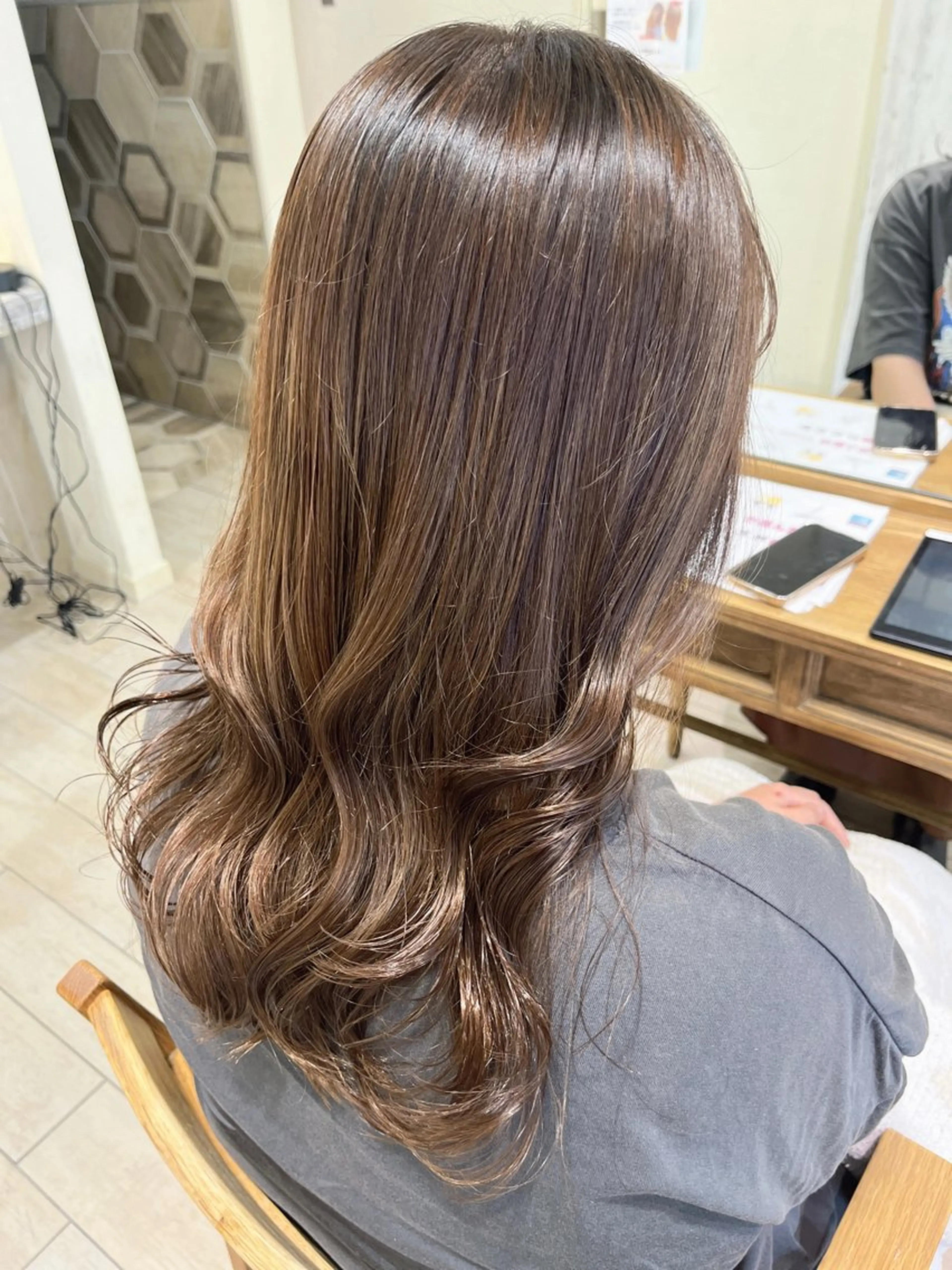 セミロング カラー 勝野 優佳のヘアスタイル