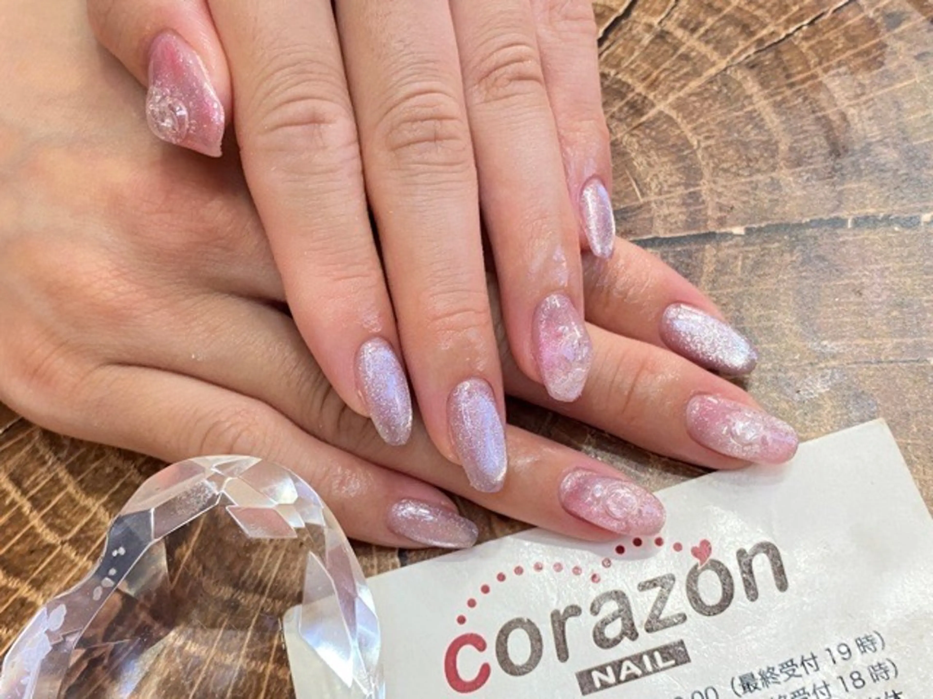 ネイル アートネイル マグネットネイル ニュアンスネイル ピンク corazon所属・ネイリスト aicoのネイルデザイン