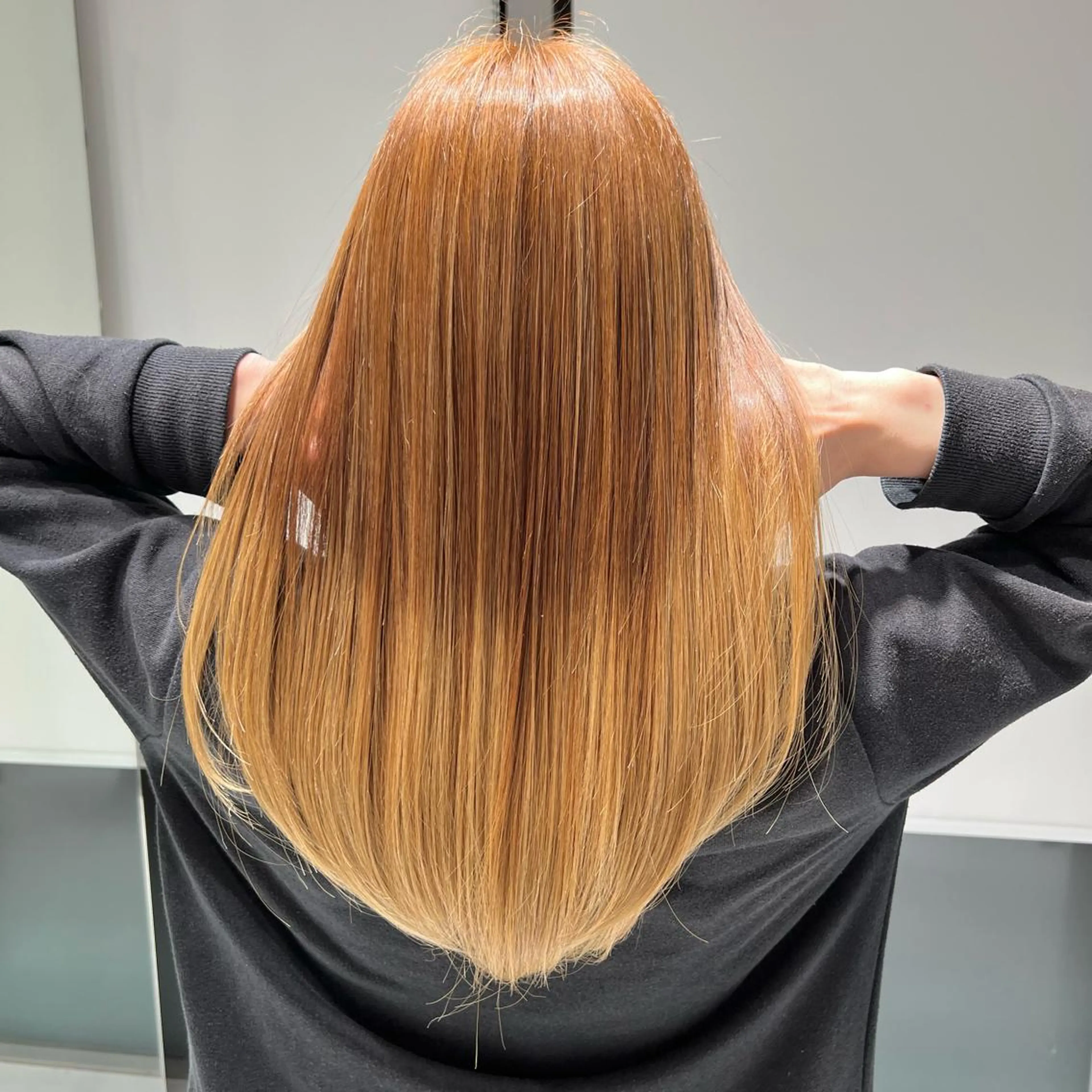 セミロング カラー グラデーションカラー 髪質改善 stylist 🐶内藤 成香のヘアスタイル