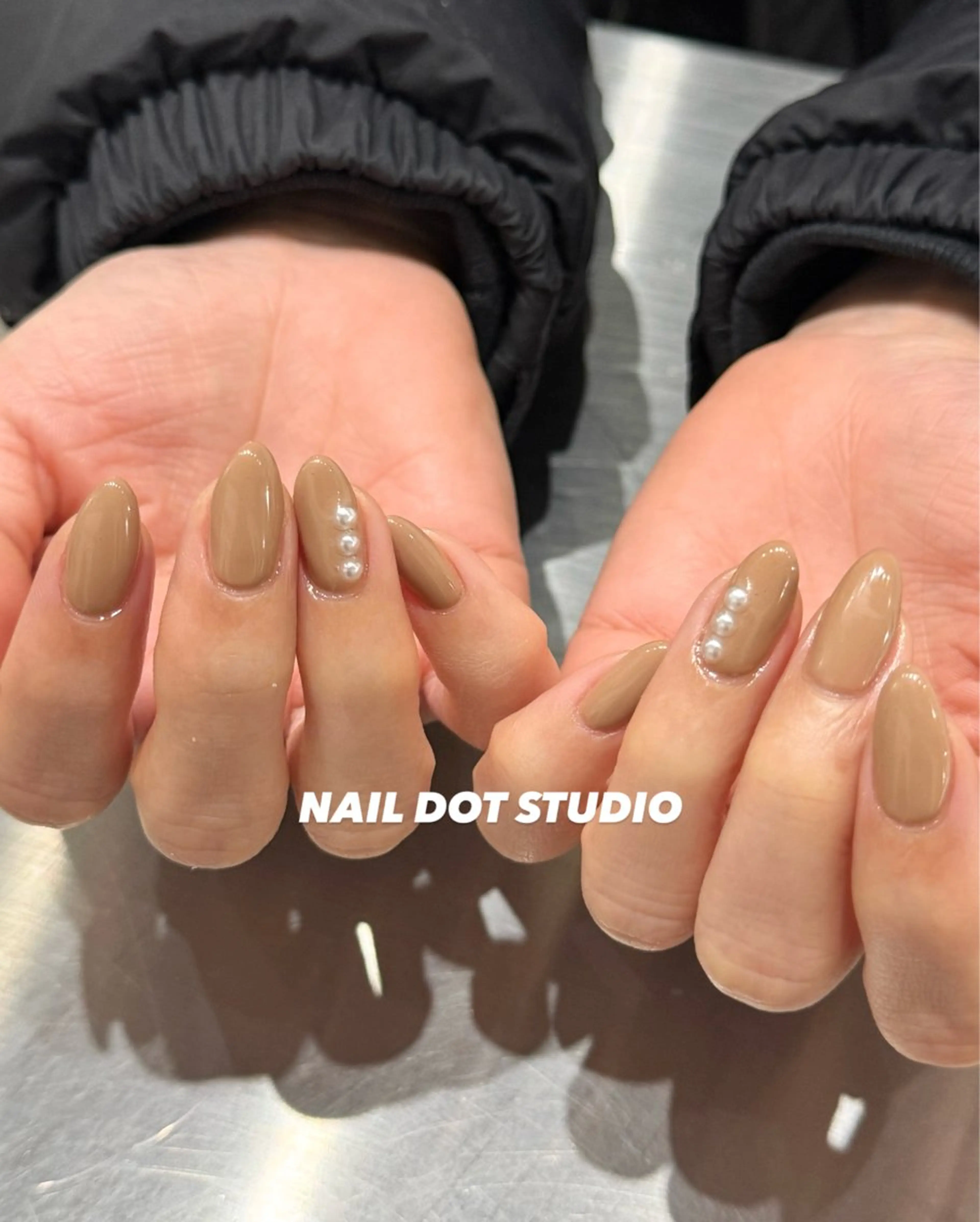 ネイル ハンドネイル NAILDOTSTU DIO SEINAのネイルデザイン