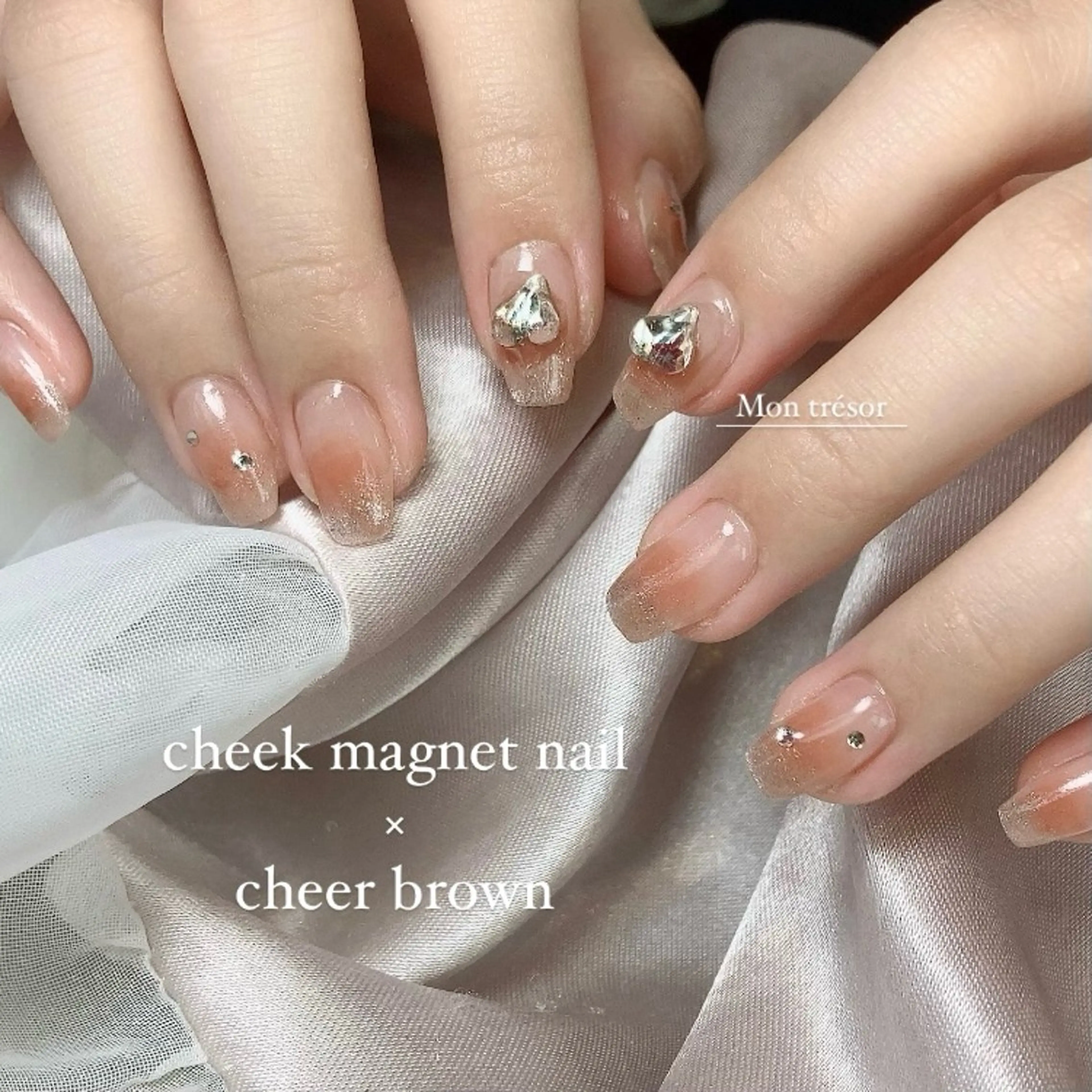 ネイル ハンドネイル Montrésor 名古屋ネイルサロンのネイルデザイン