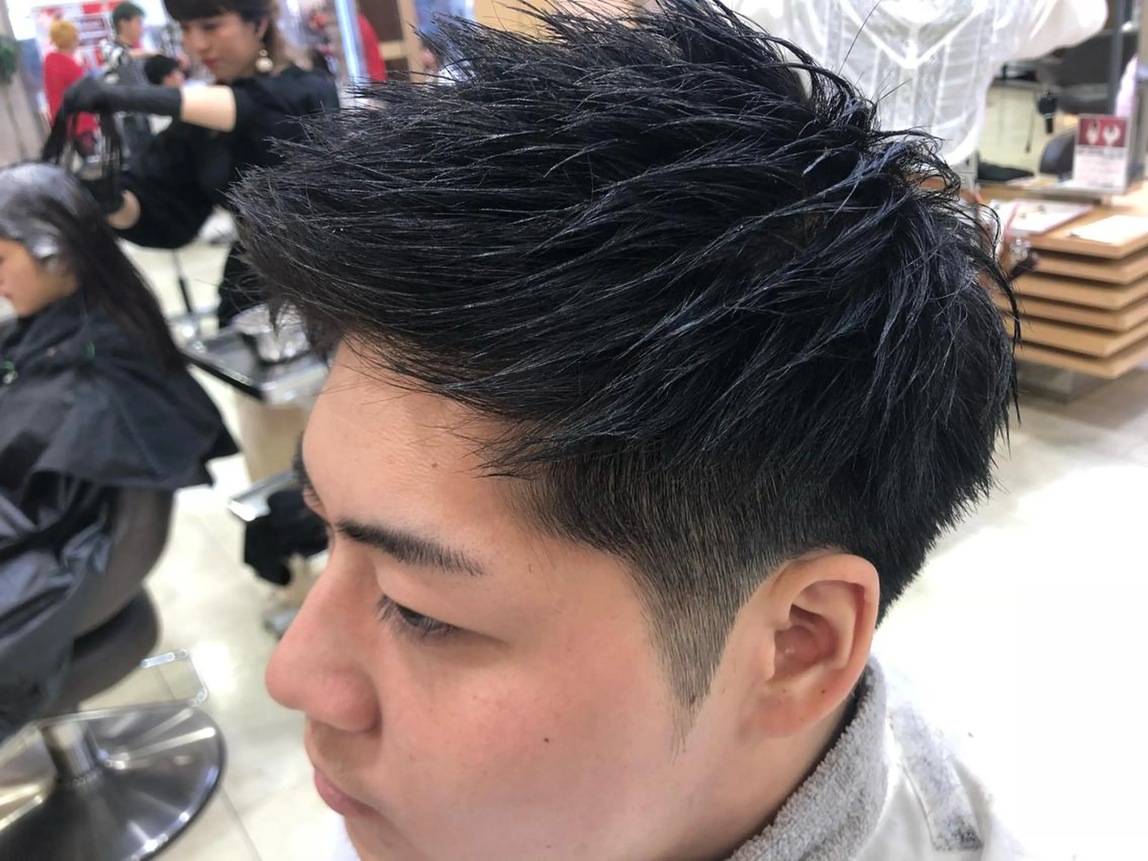 ショート メンズ Zina西新 井上貴幸のヘアスタイル