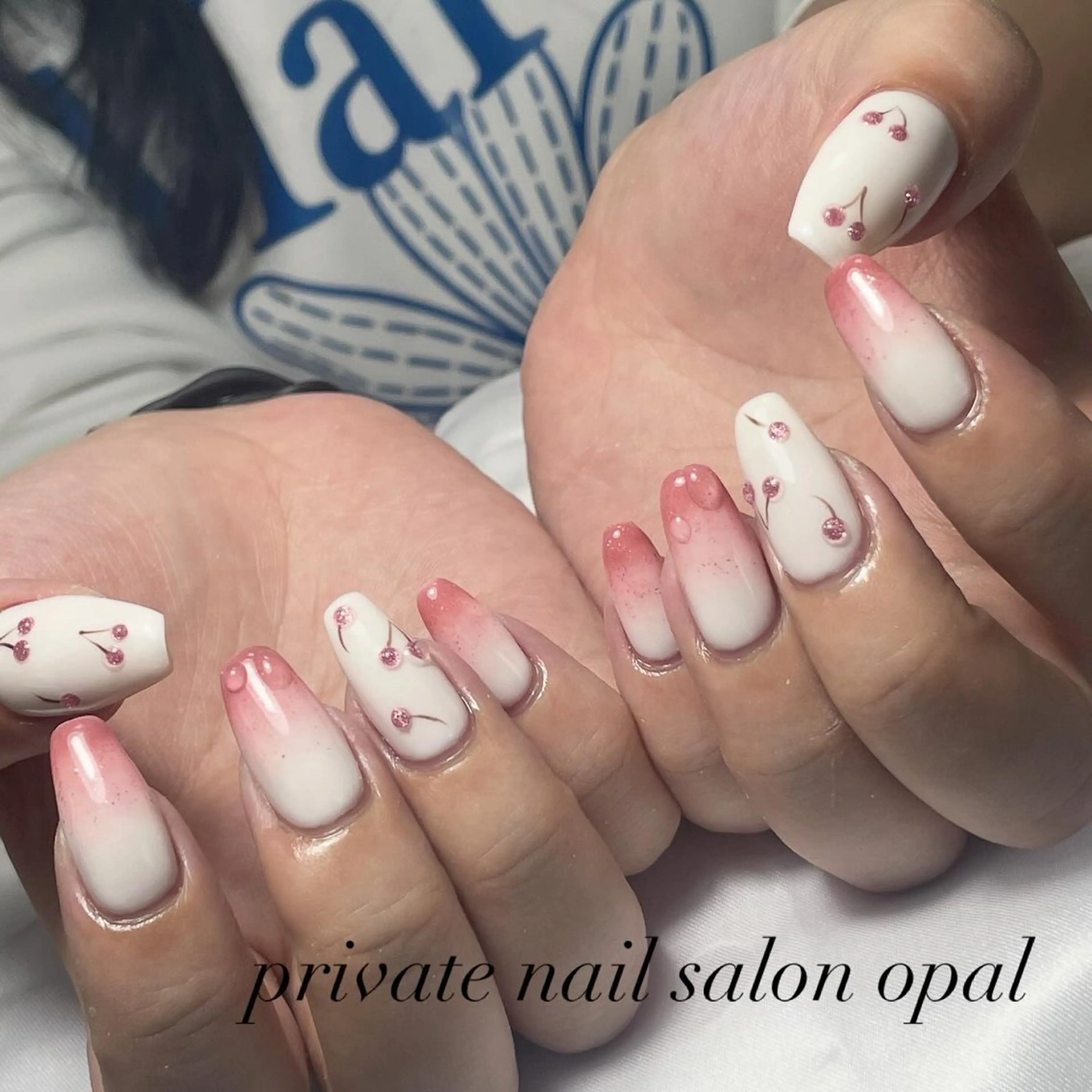 ご新規様限定ハンドネイル　やり放題　持込画像可能ですの写真