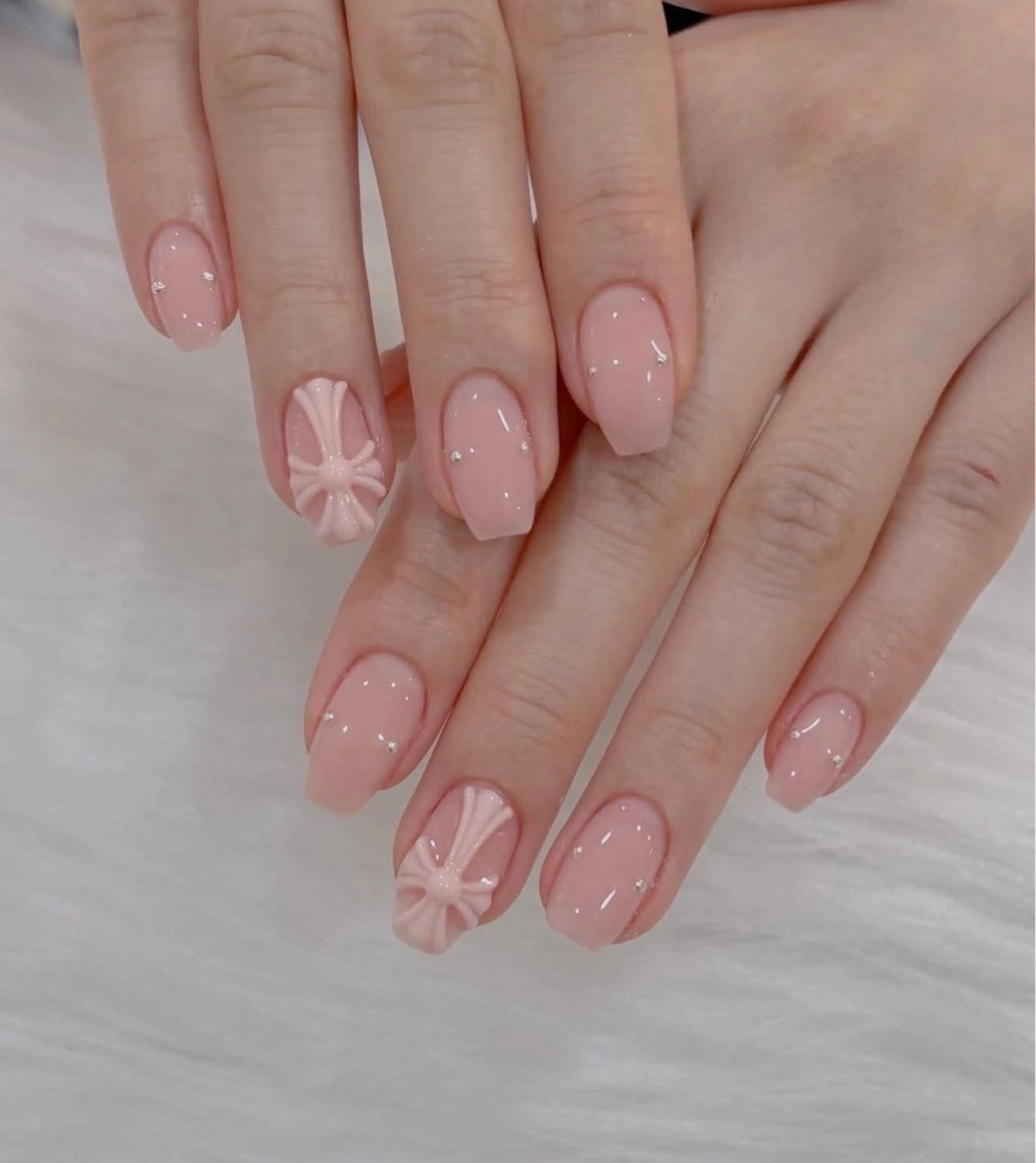 ネイル アートネイル フレンチネイル ジェルネイル 持ち込み ニュアンスネイル ハンドネイル ANA.CHUO 本川越店舗のネイルデザイン