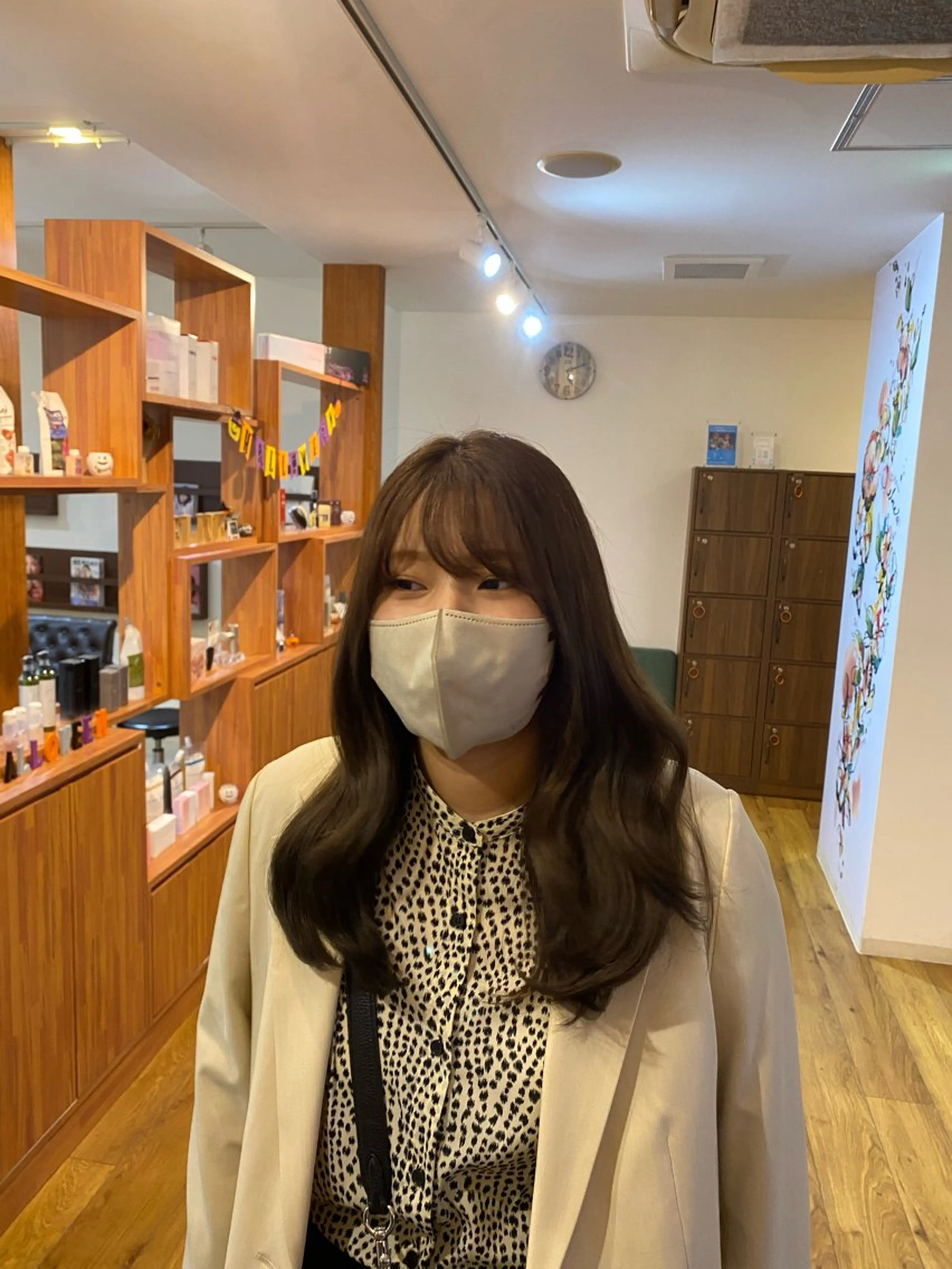 ロング カラー ブリーチ グレージュ ブリーチなしカラー レイヤーカット カット ヘアカラー 縮毛矯正とレイヤー カット/杉村凜汰郎のヘアスタイル