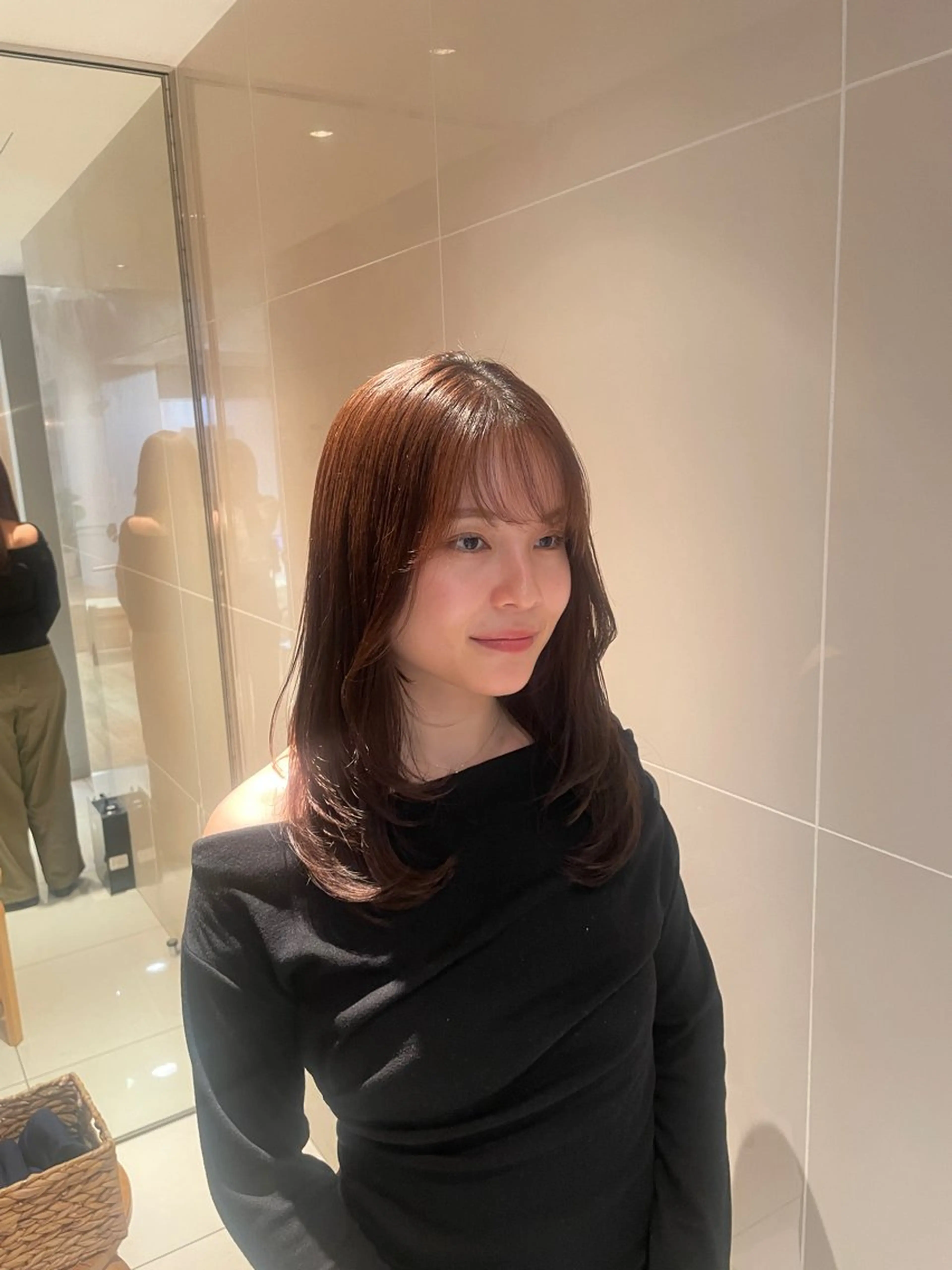 セミロング 縮毛矯正 縮毛矯正 縮毛矯正/レイヤー 🌙児玉光瑠のヘアスタイル