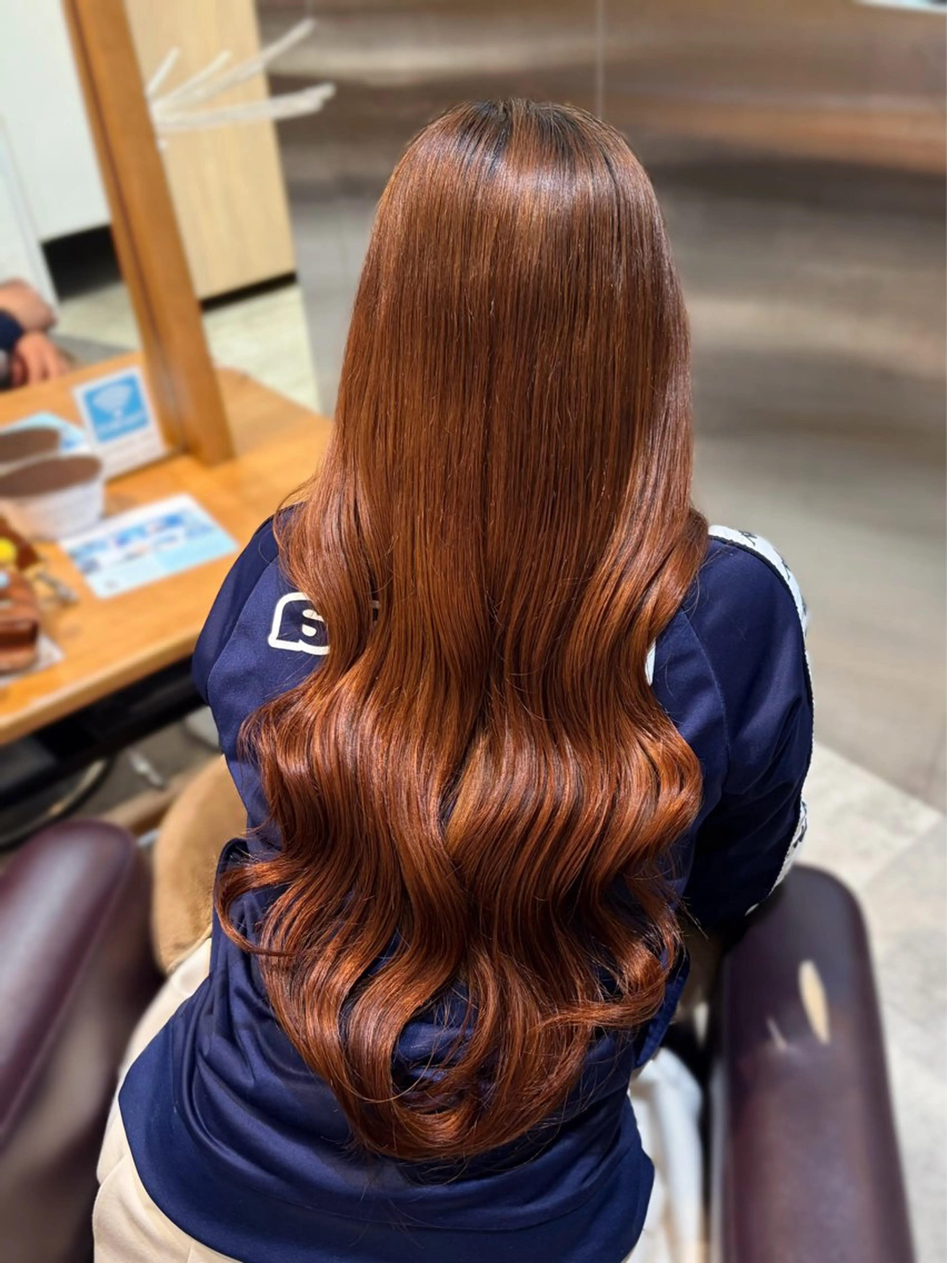 【おでかけ前にオススメ】コテ巻きヘアセット＋メイク💞の写真