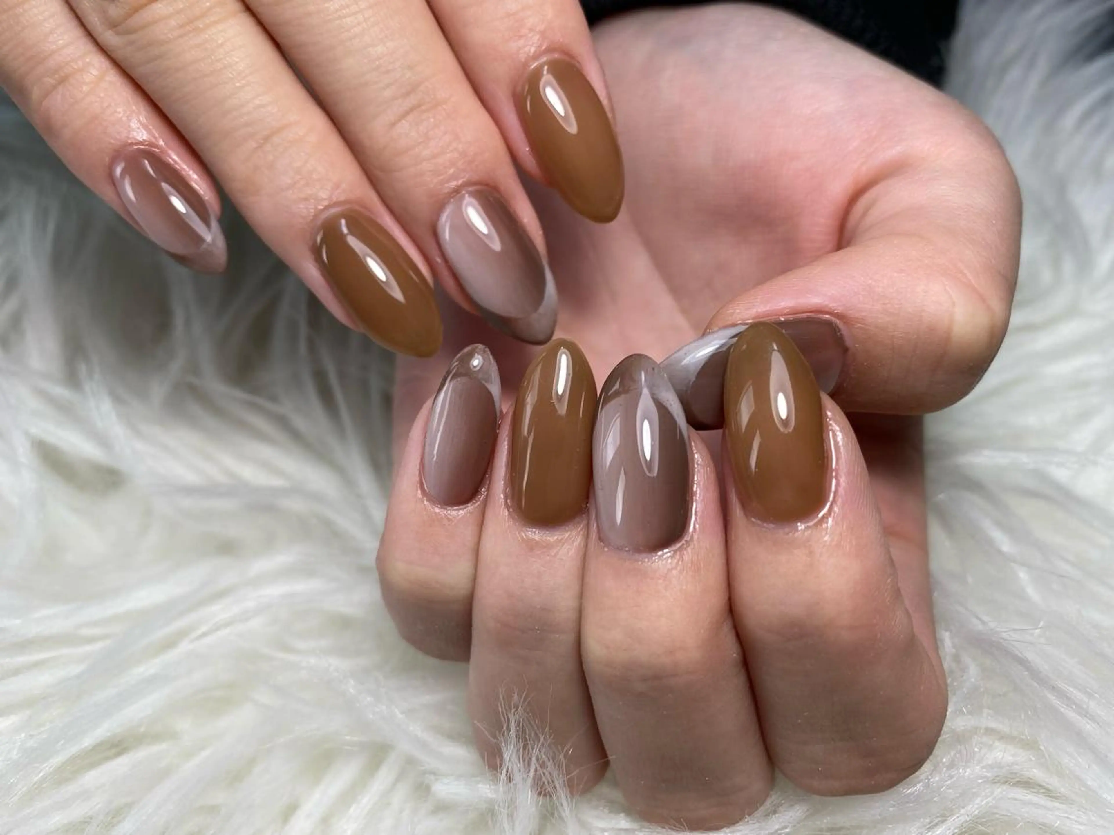 ネイル フレンチネイル オンブレフレンチ P. nailのネイルデザイン