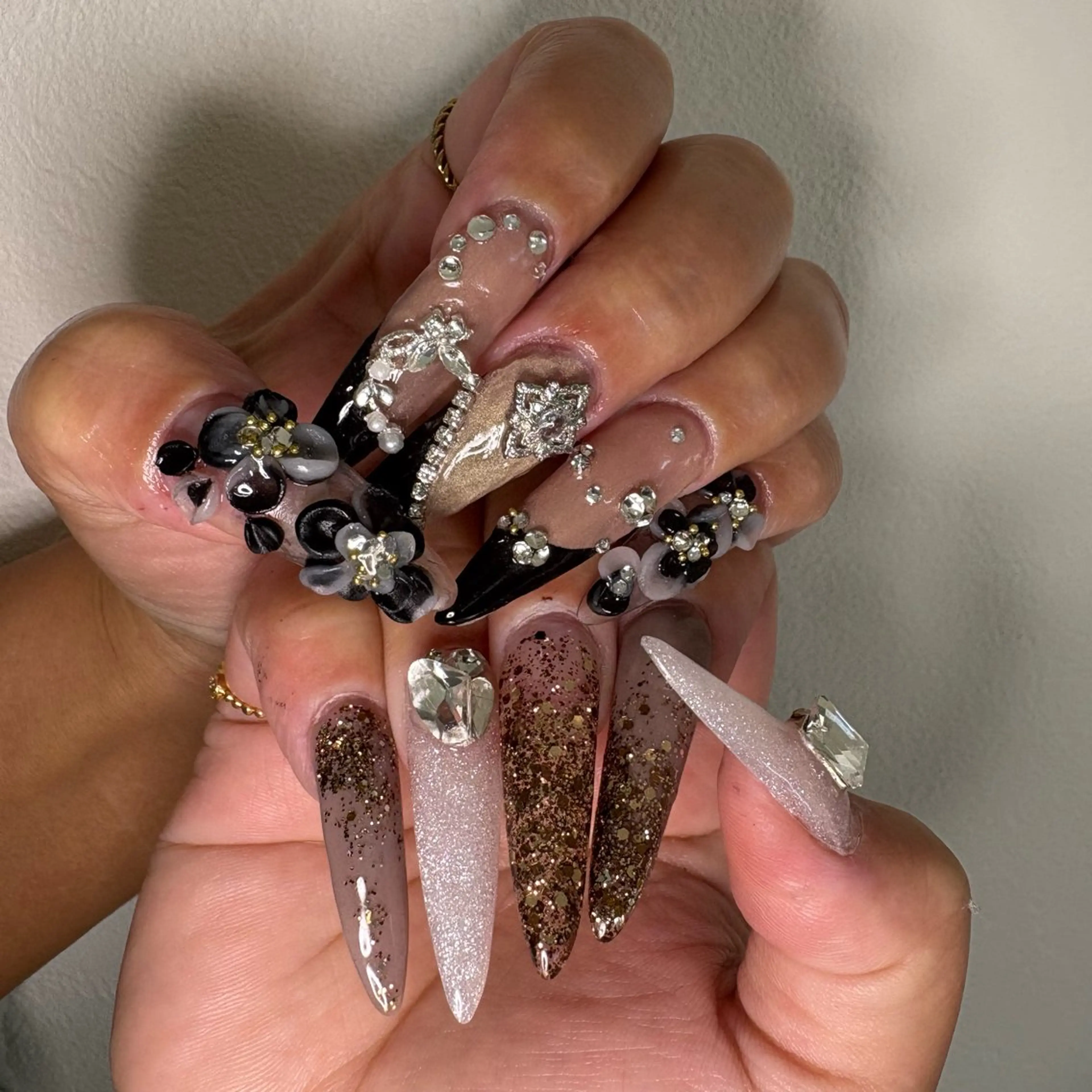 ネイル ハンドネイル nail& Lily______のネイルデザイン