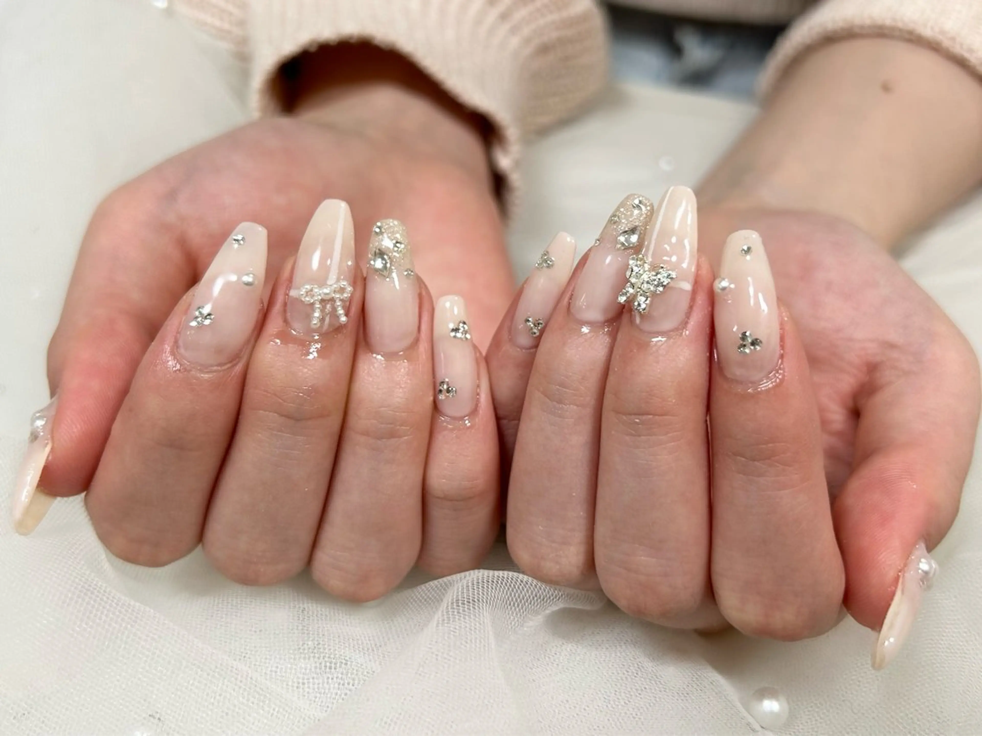 ネイル ハンドネイル なつか🍒口コミ好評 駅近1分 パラジェルのネイルデザイン