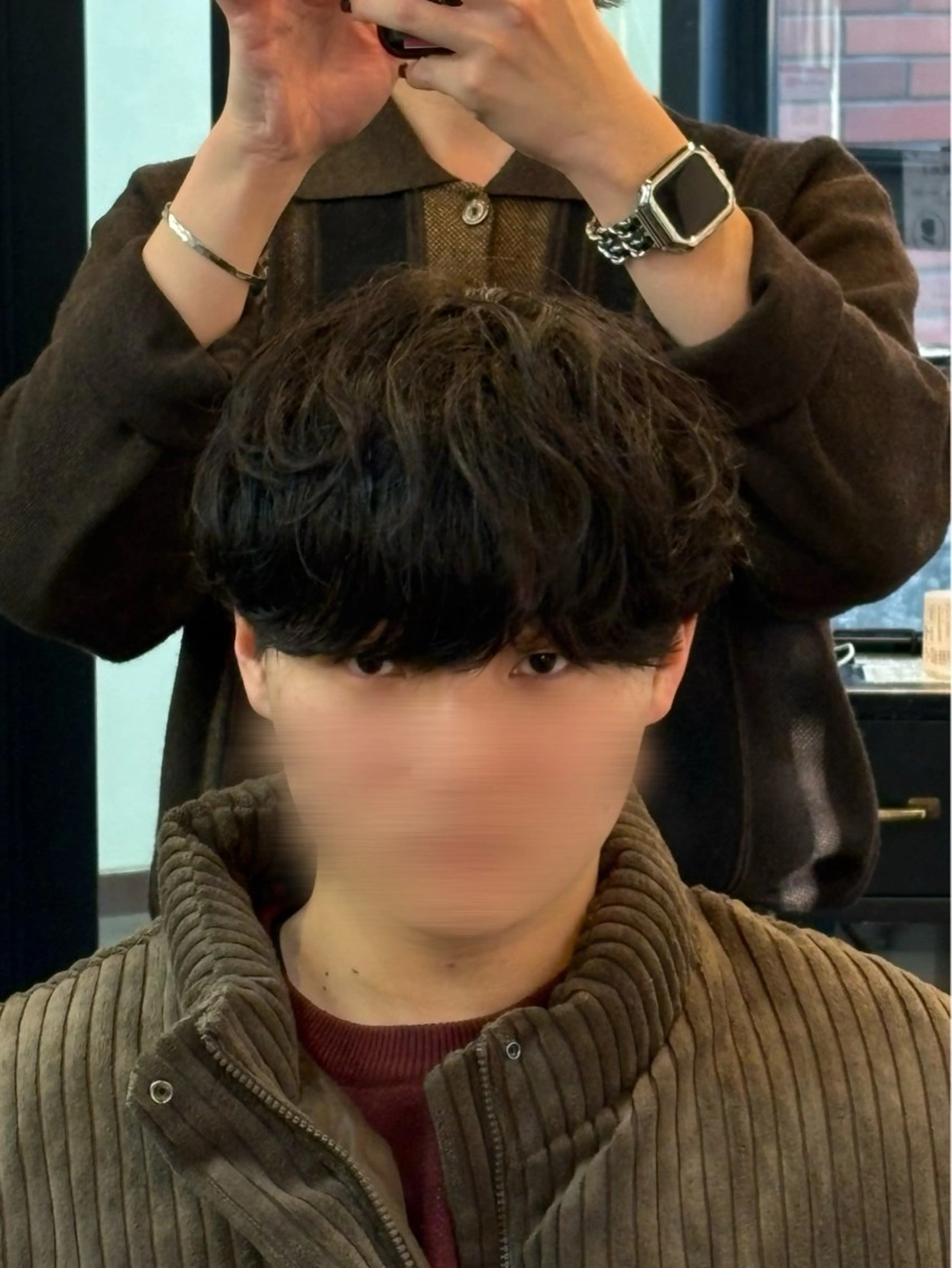 ショート パーマ メンズ メンズパーマ カット パーマ 韓国メンズヘア/ 毛流れヘア　須田龍世のヘアスタイル