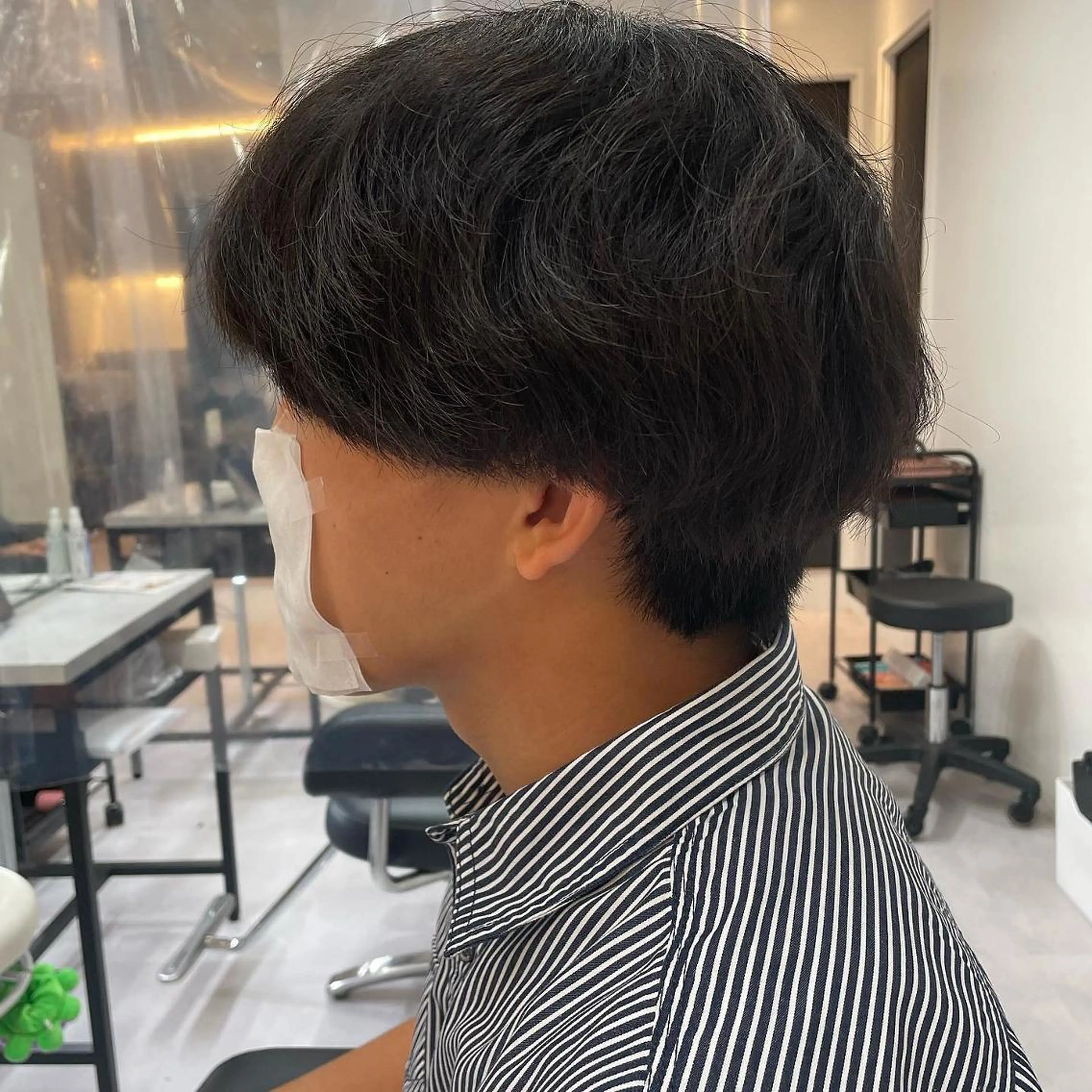 ショート 髪質改善× 白髪ぼかし溝江のヘアスタイル