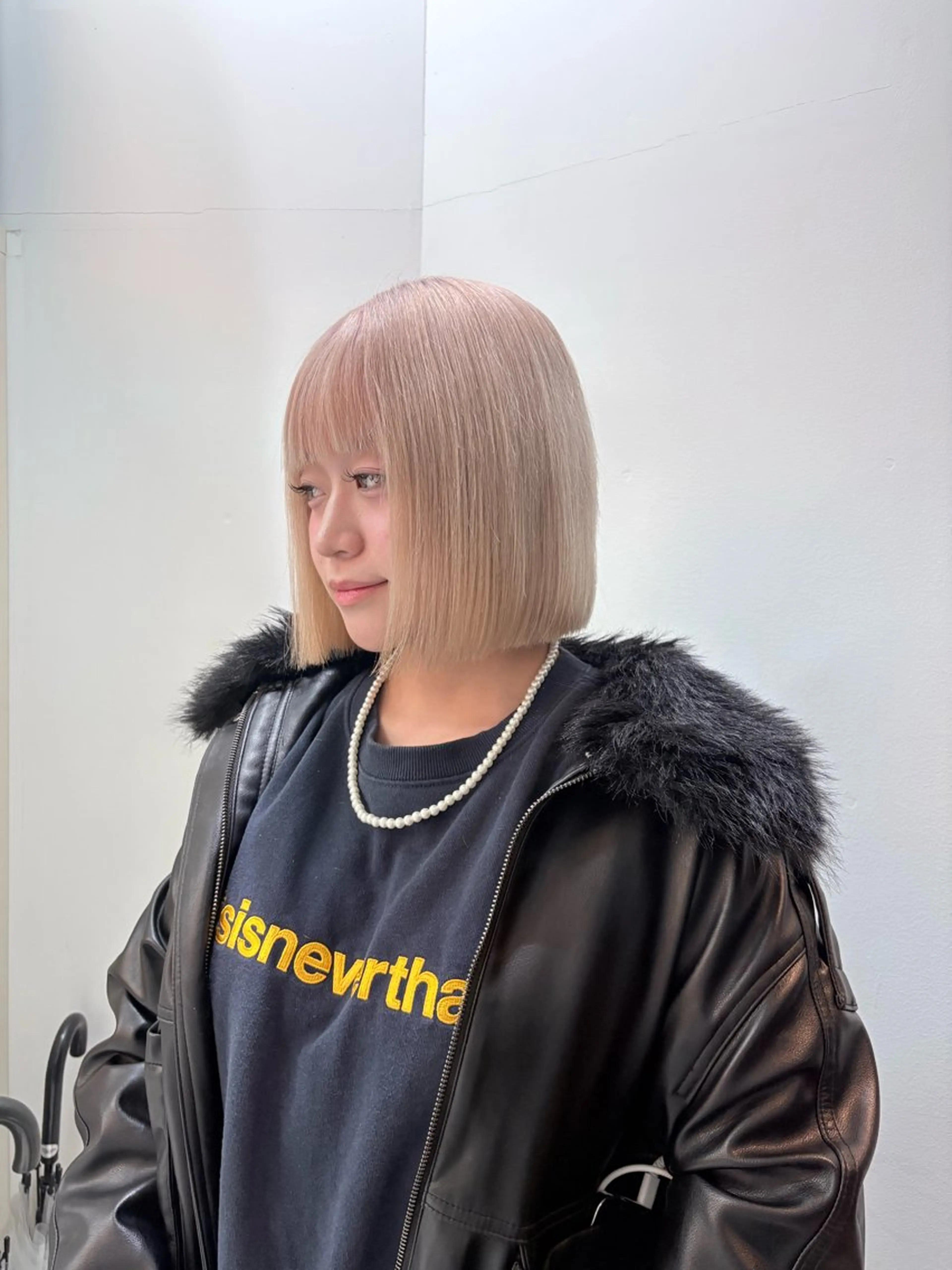 カラー カット ヘアカラー 🧤高明度ハイトーン 🧤莉音のヘアスタイル