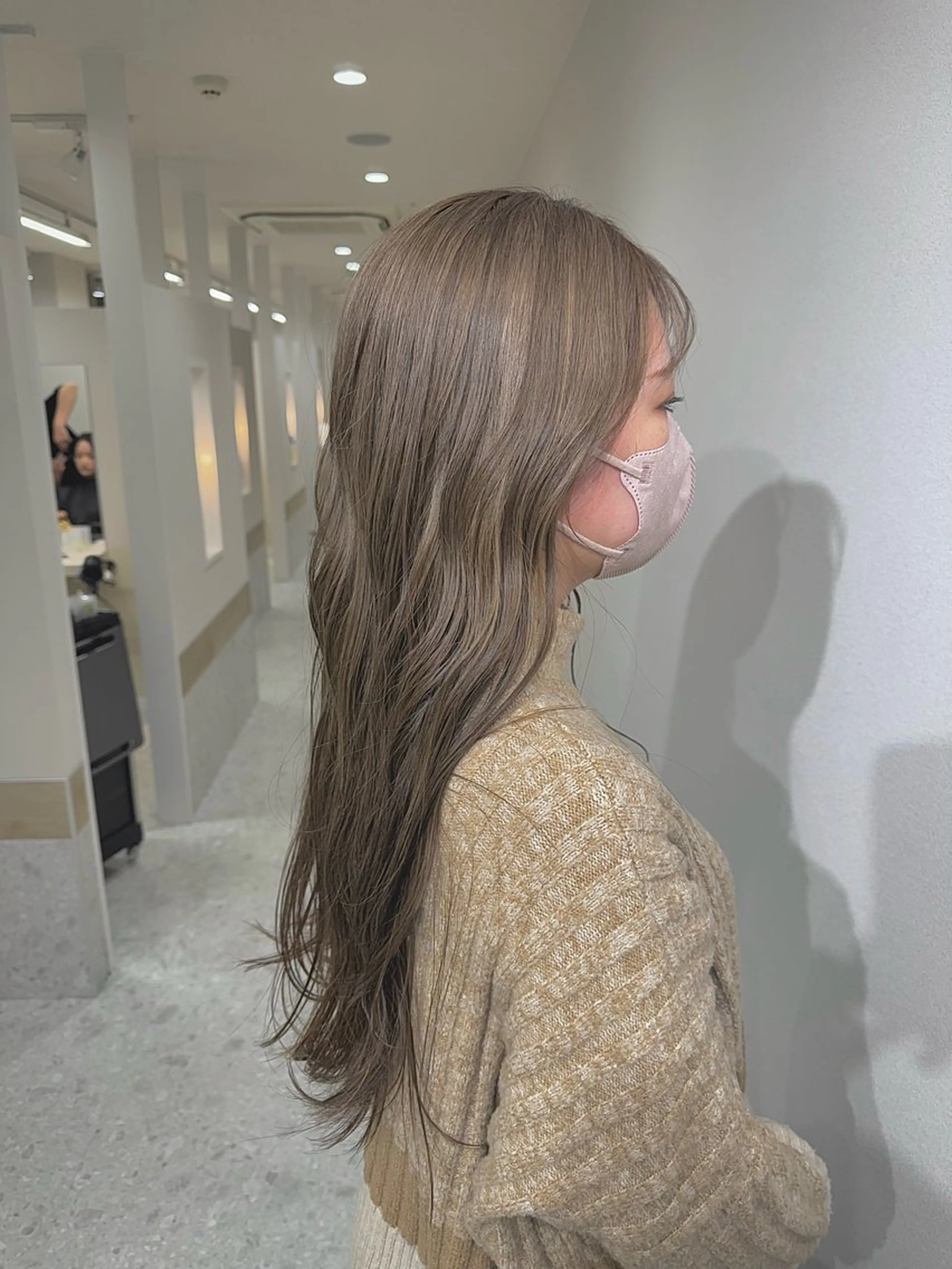 ダブルカラー(ブリーチ込み)+トリートメントの写真