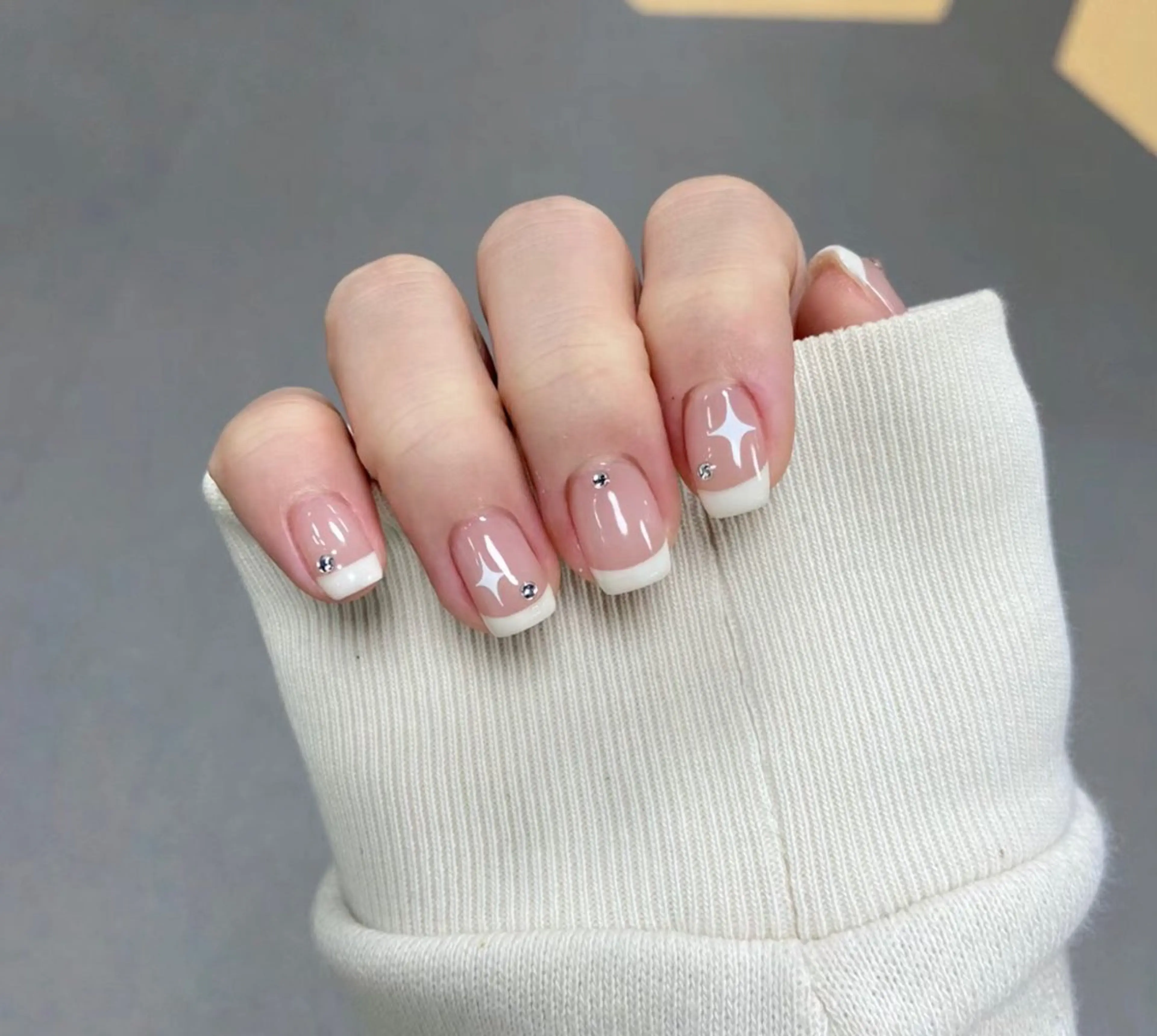 ネイル ハンドネイル エリ🫧 nail池袋東口のネイルデザイン