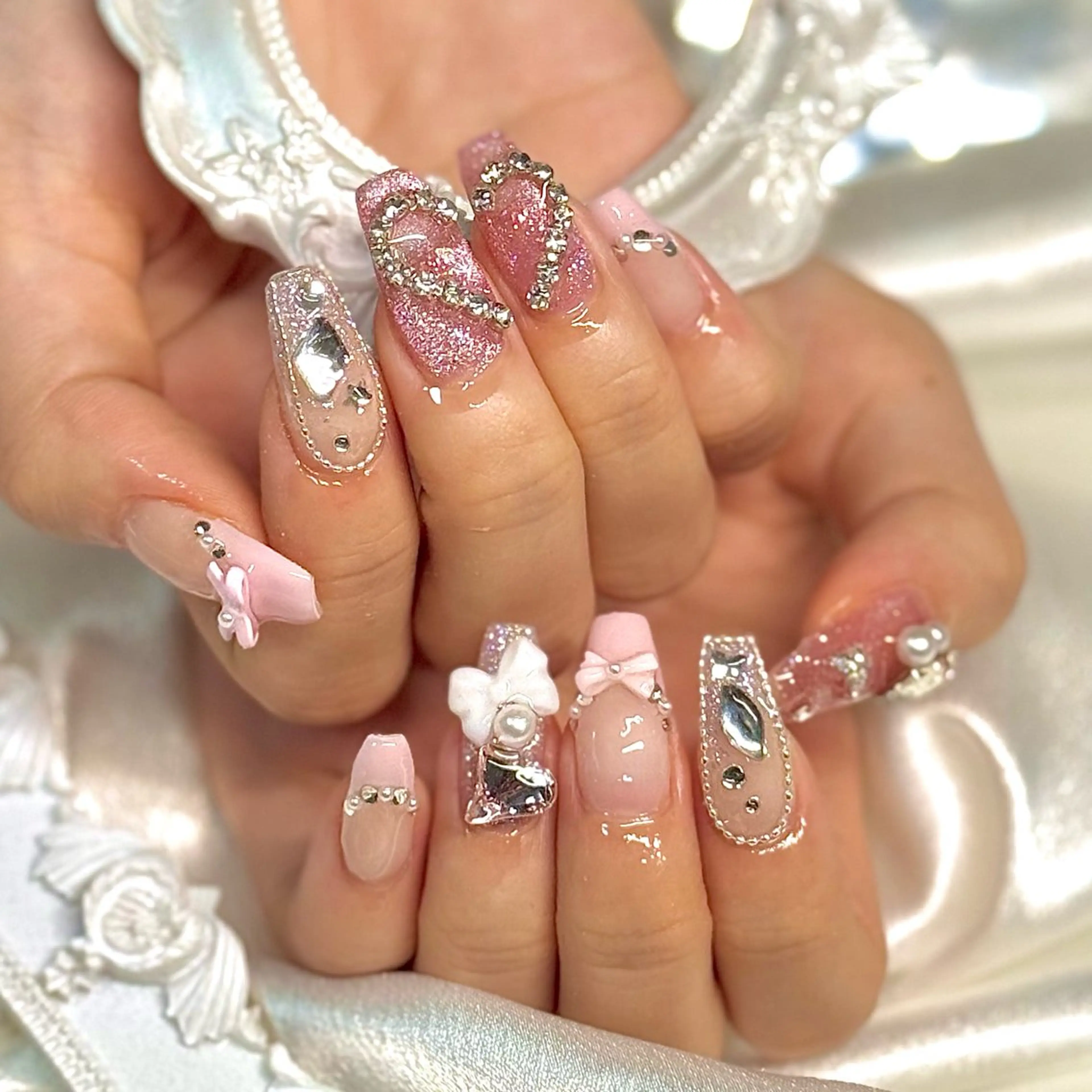 ネイル 長さ出し ガーリー ロングネイル ネイルチップ ハンドネイル ルシイ🎀新宿長さ 出しパーツ専門店のネイルデザイン