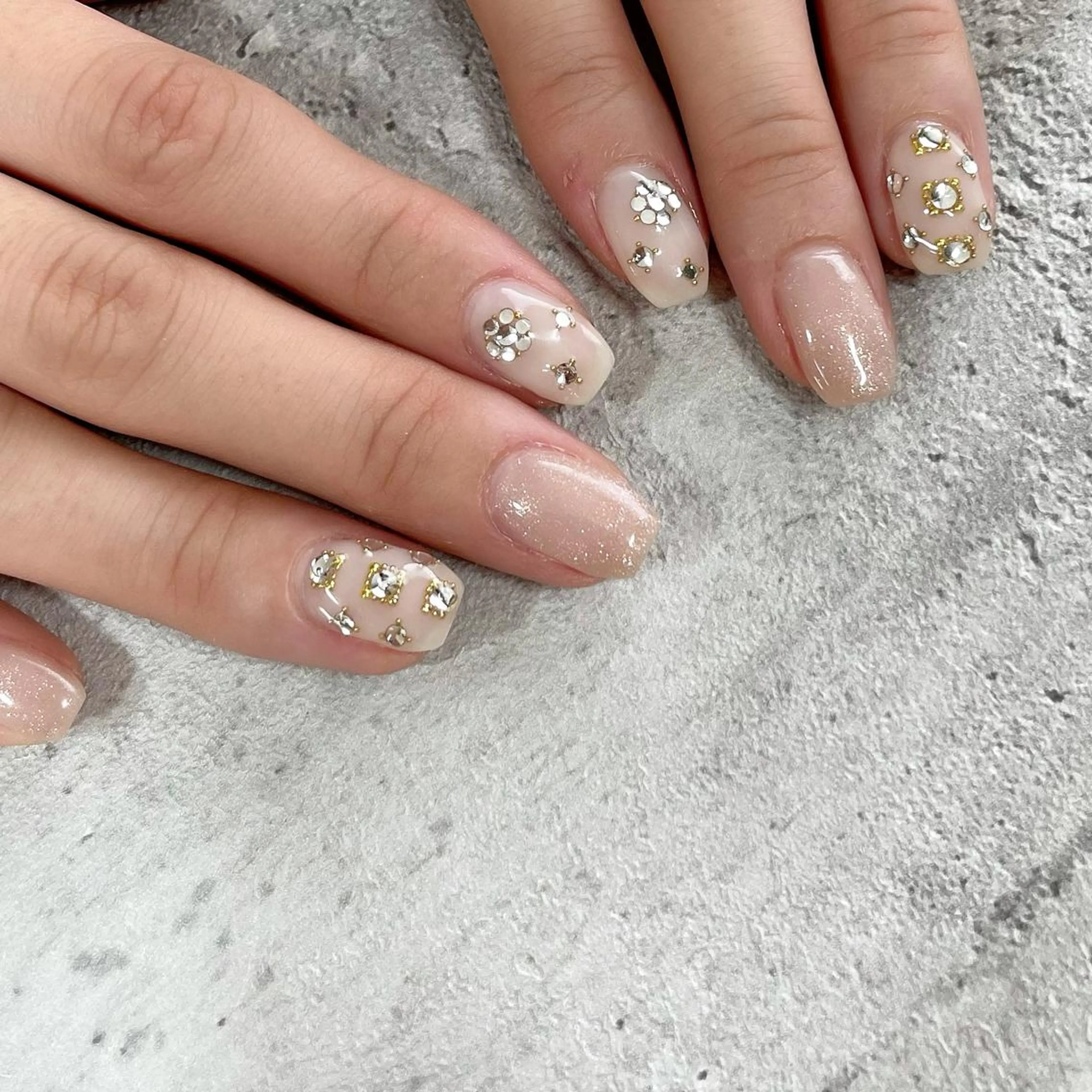 ネイル ジェルネイル 東 千夏のネイルデザイン