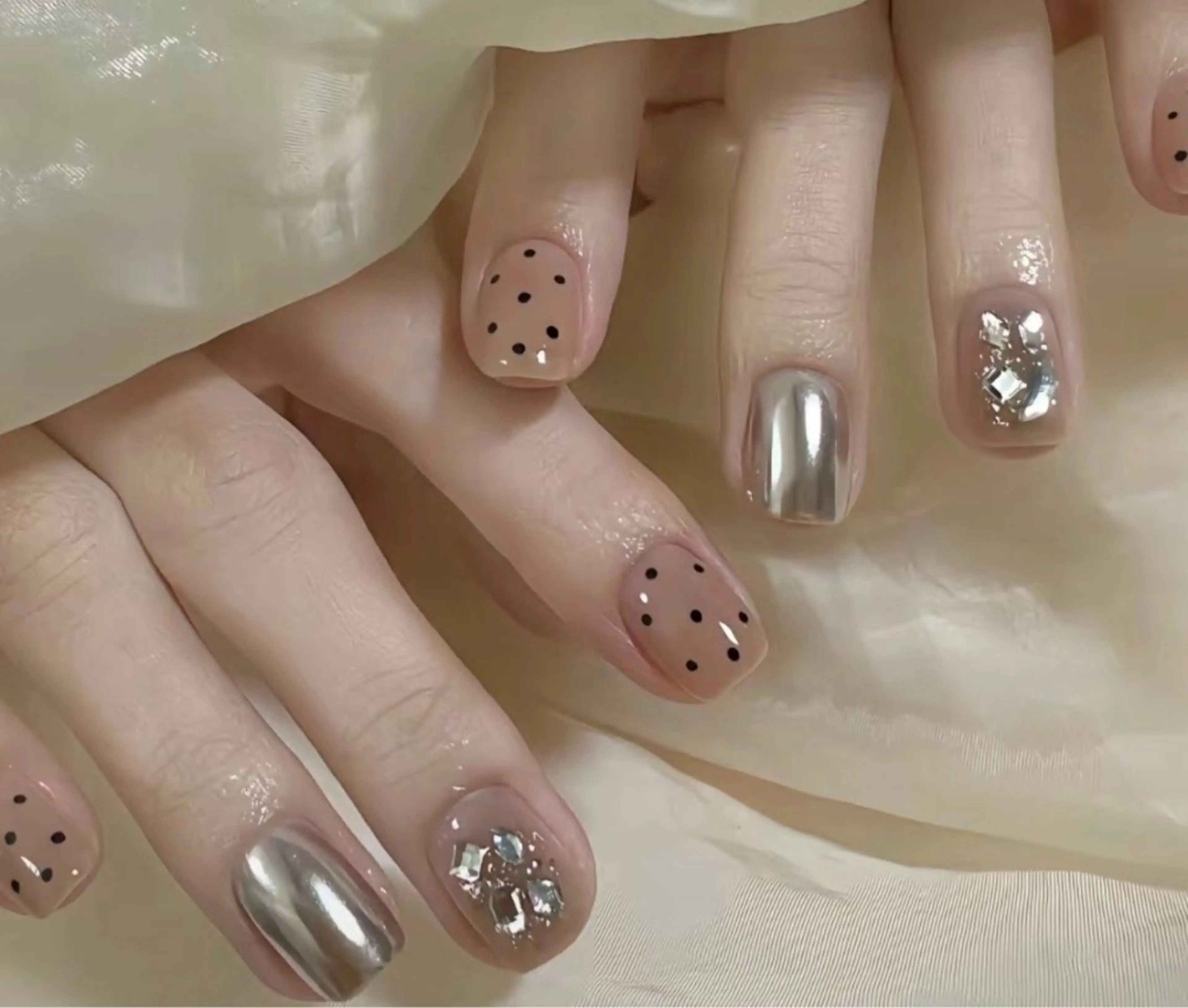 ネイル ハンドネイル ハンドケア Ocean Nailのネイルデザイン