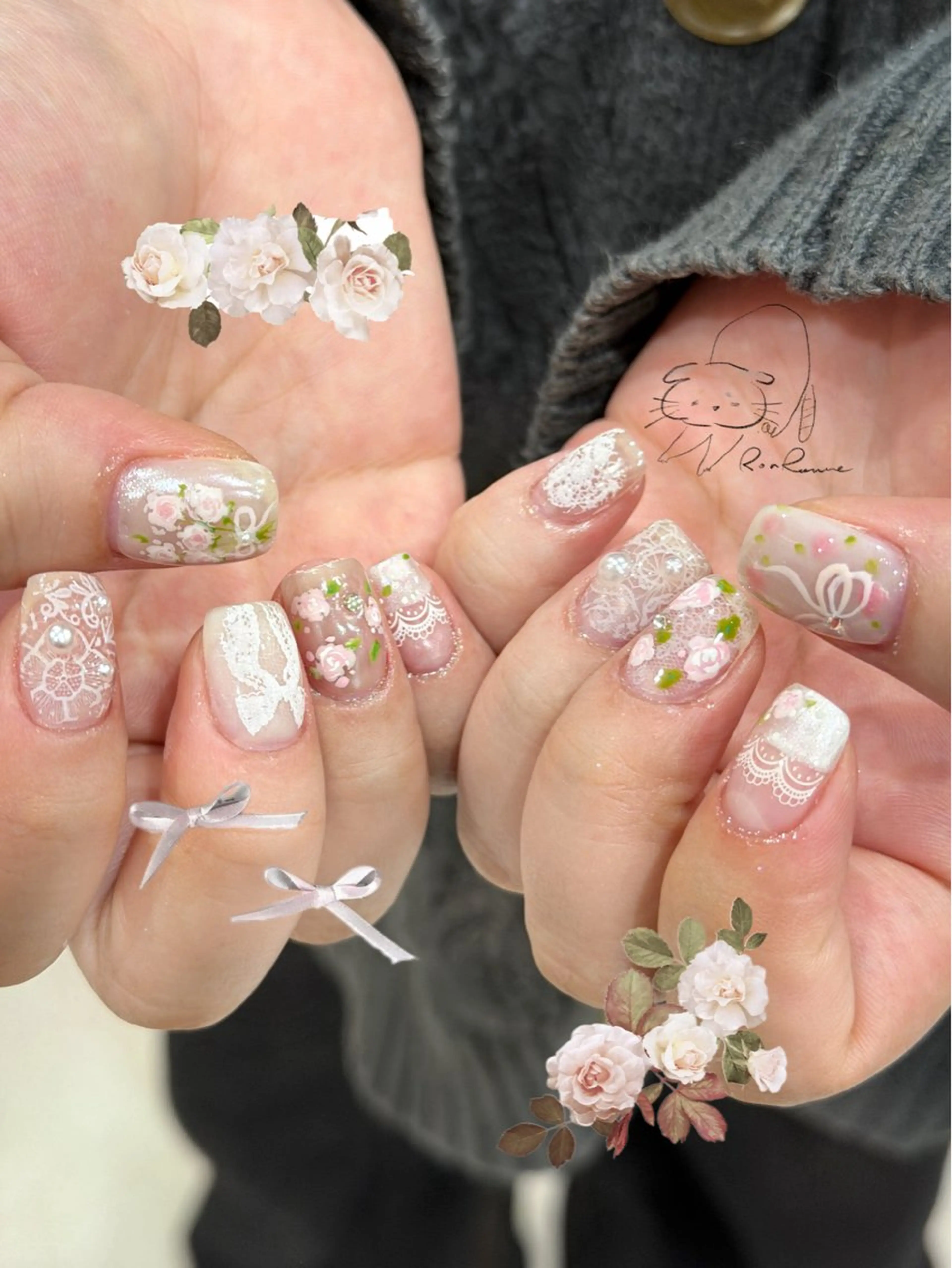 ネイル オーロラネイル 長さ出し フレンチネイル ジェルネイル ミラーネイル ハンドネイル ronronne .のネイルデザイン