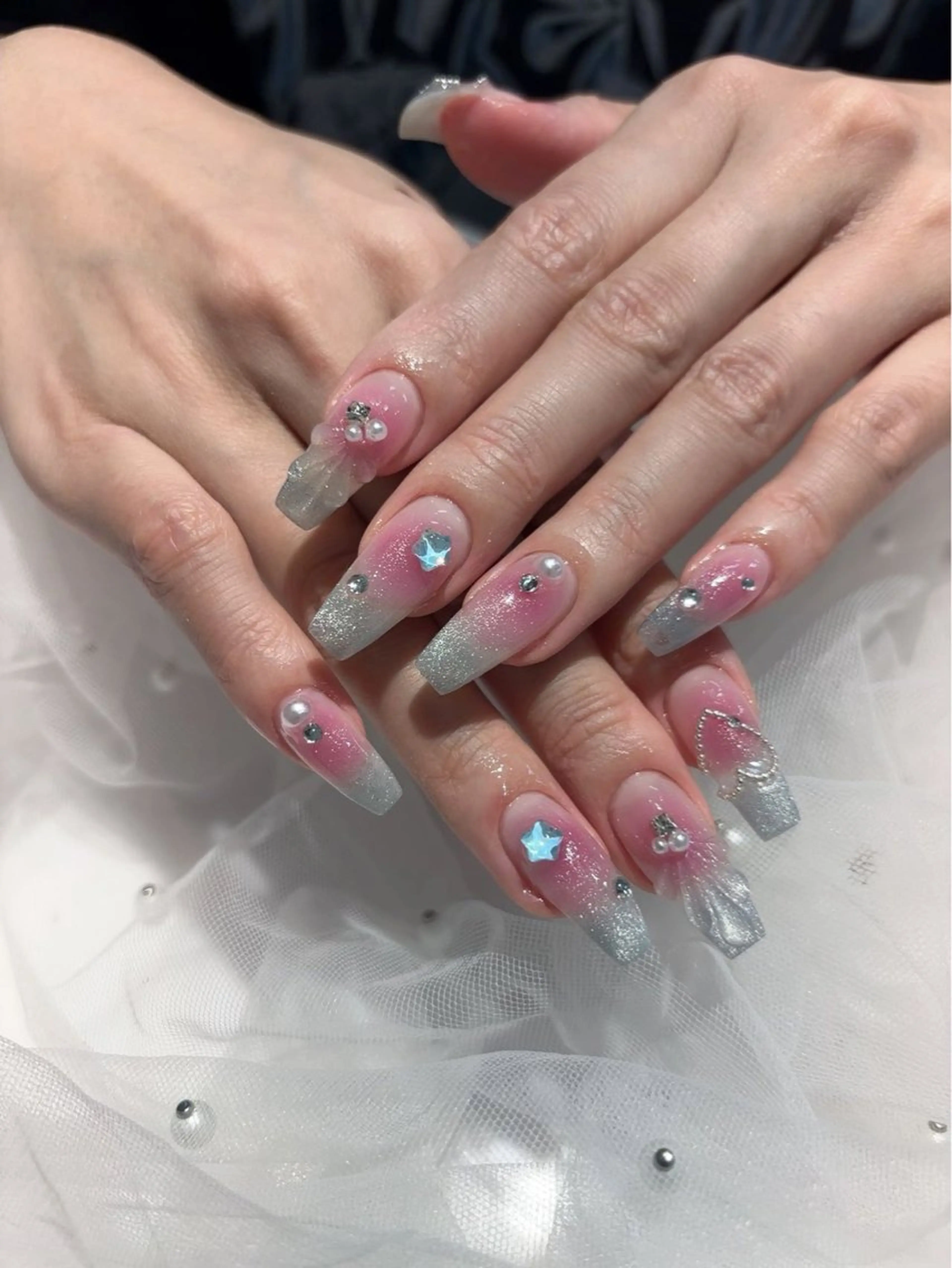 ネイル ハンドネイル NiNa ビューティーサロン所属・Ni Naのネイルデザイン