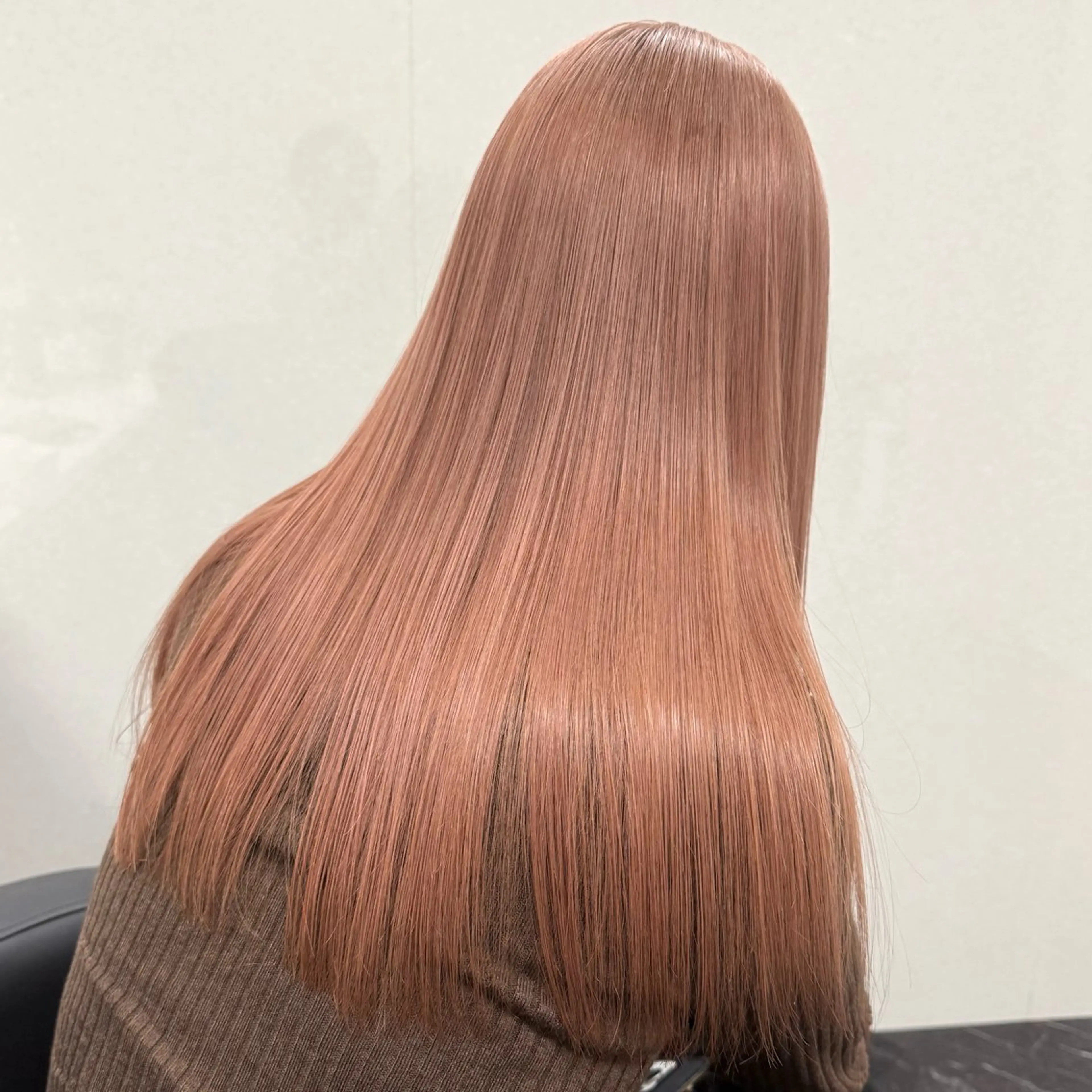 セミロング カラー ベージュカラー ブリーチ ブロンド デザインカラー グレージュ ヘアカラー トリートメント 天神/ケアブリーチ/ 髪質改善/上質艶髪のヘアスタイル