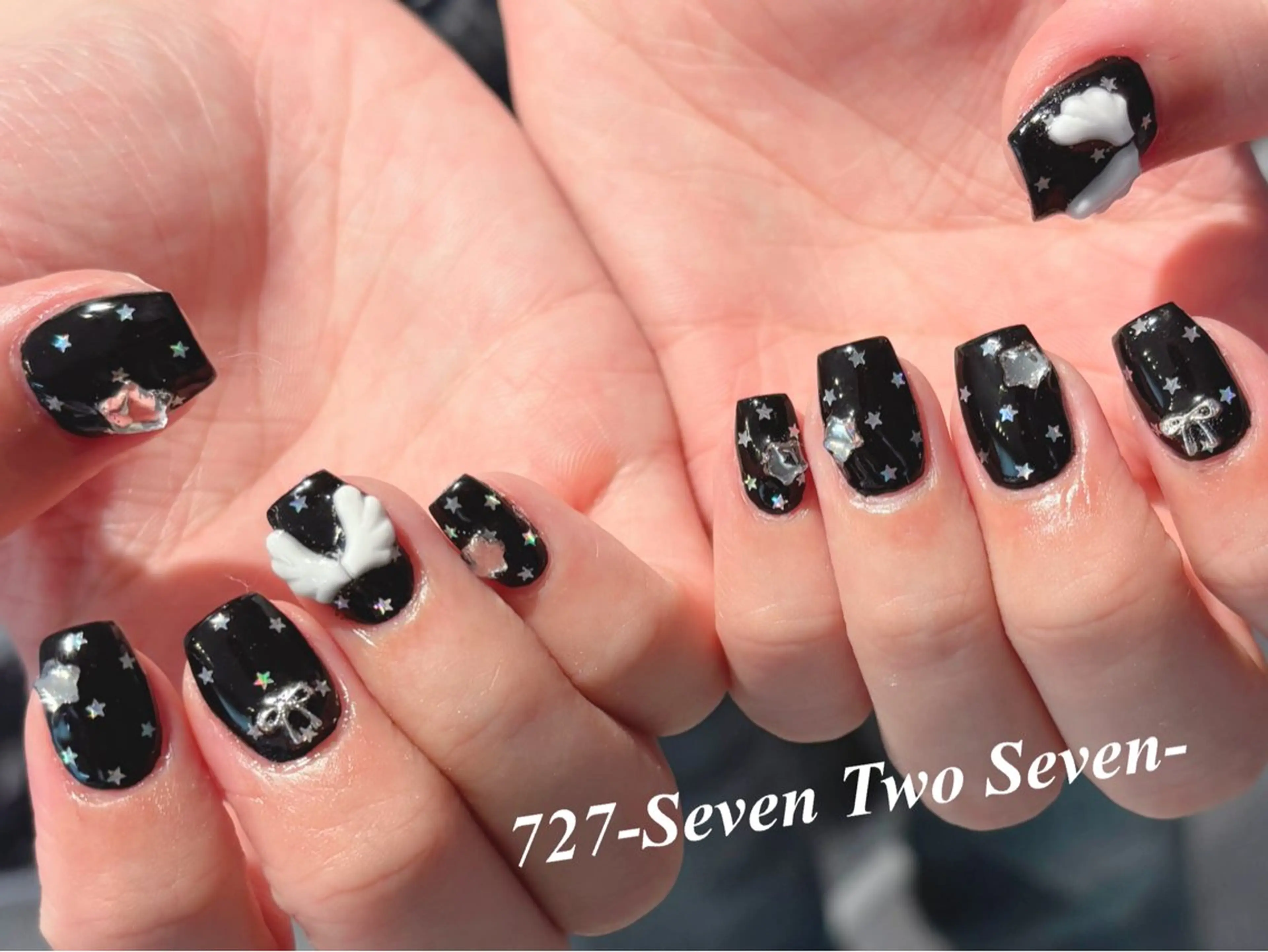 ネイル ハンドネイル 727 nailのネイルデザイン