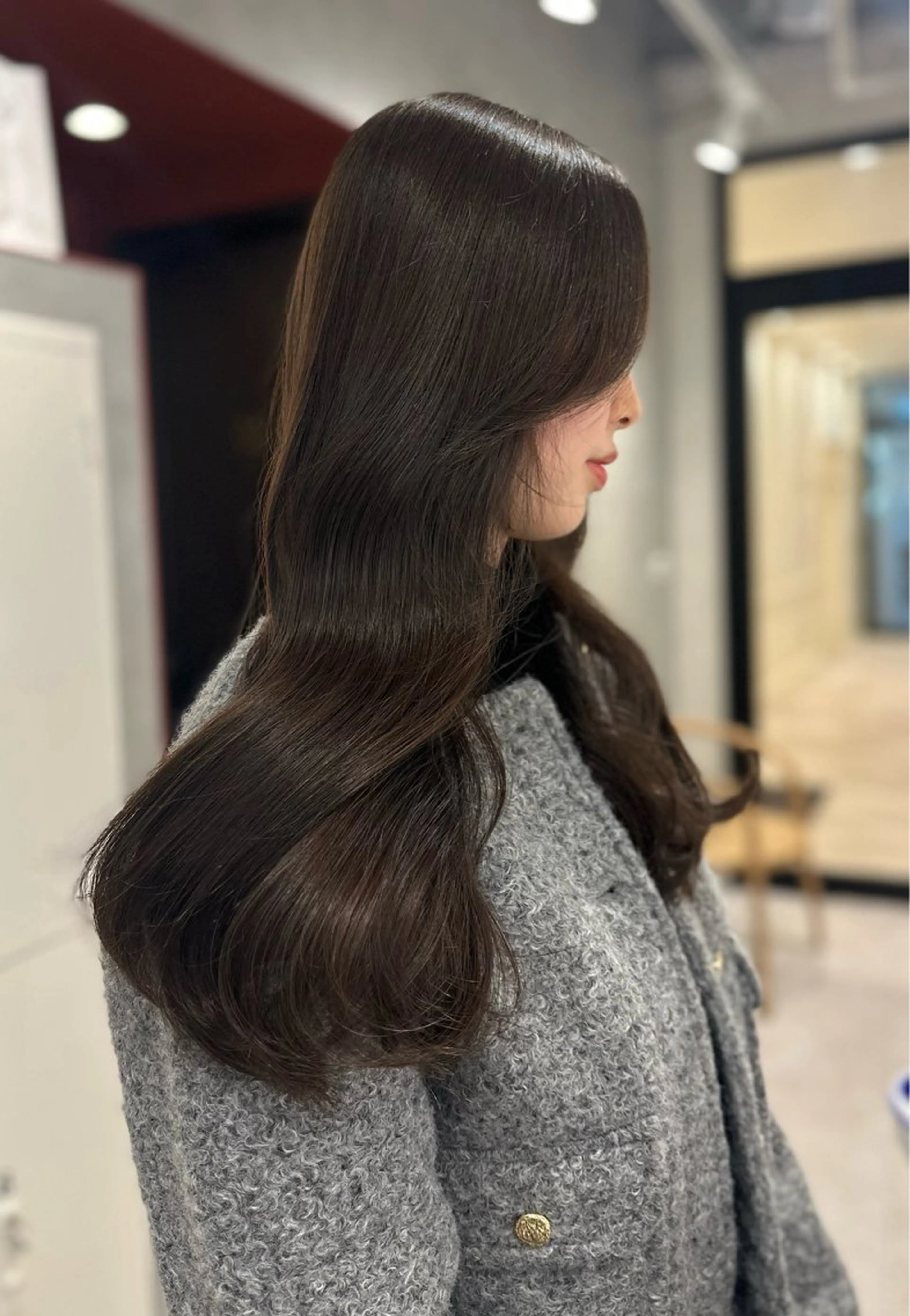 ロング カット ヘアカラー トリートメント ubu share salon所属・鈴村緋女／ヘアセット ／耳ツボジュエリーのヘアスタイル