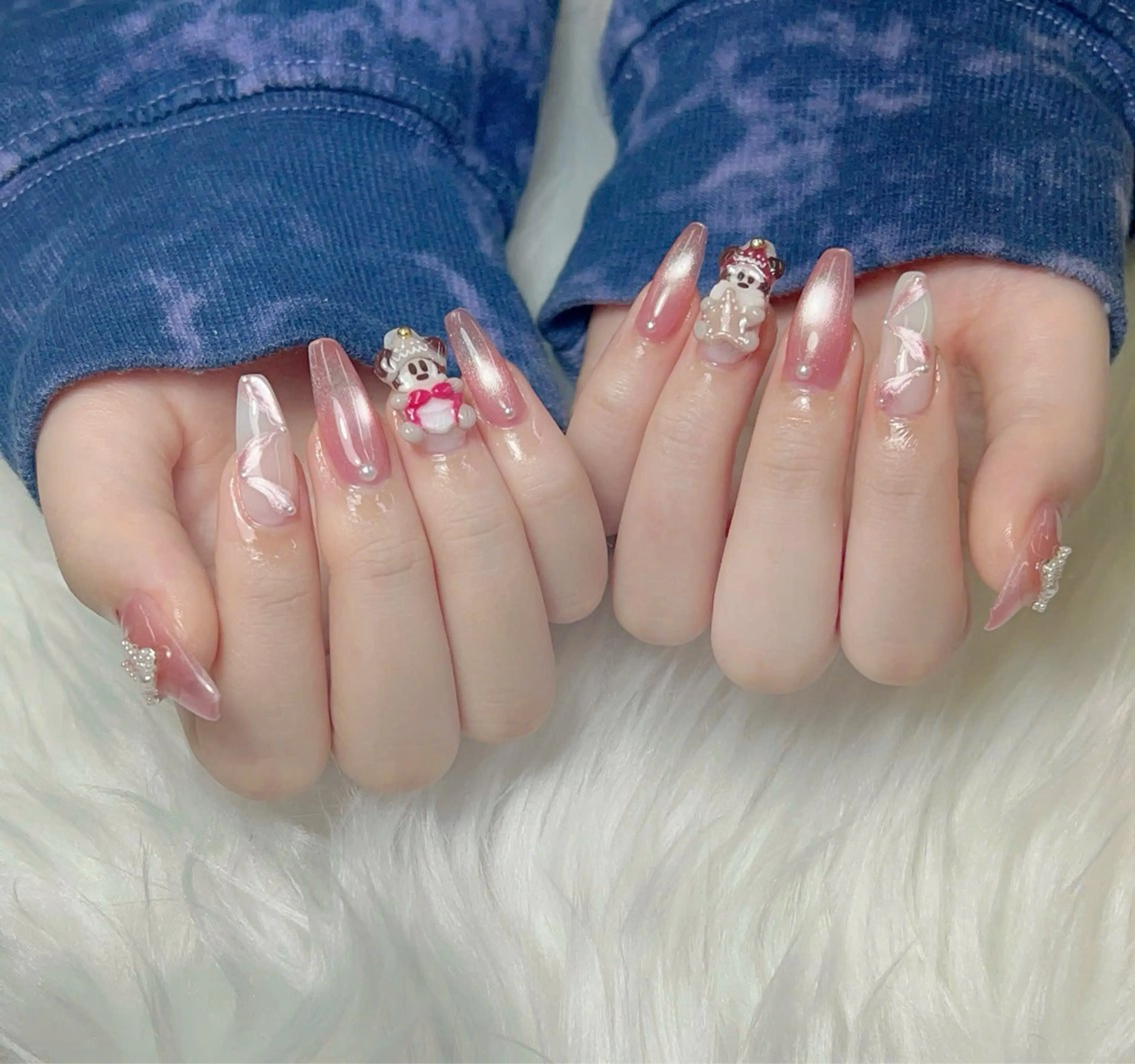 ネイル フットネイル ジェルネイル 韓国ネイル マグネットネイル 持ち込み ハンドネイル King Nail_Salonのネイルデザイン