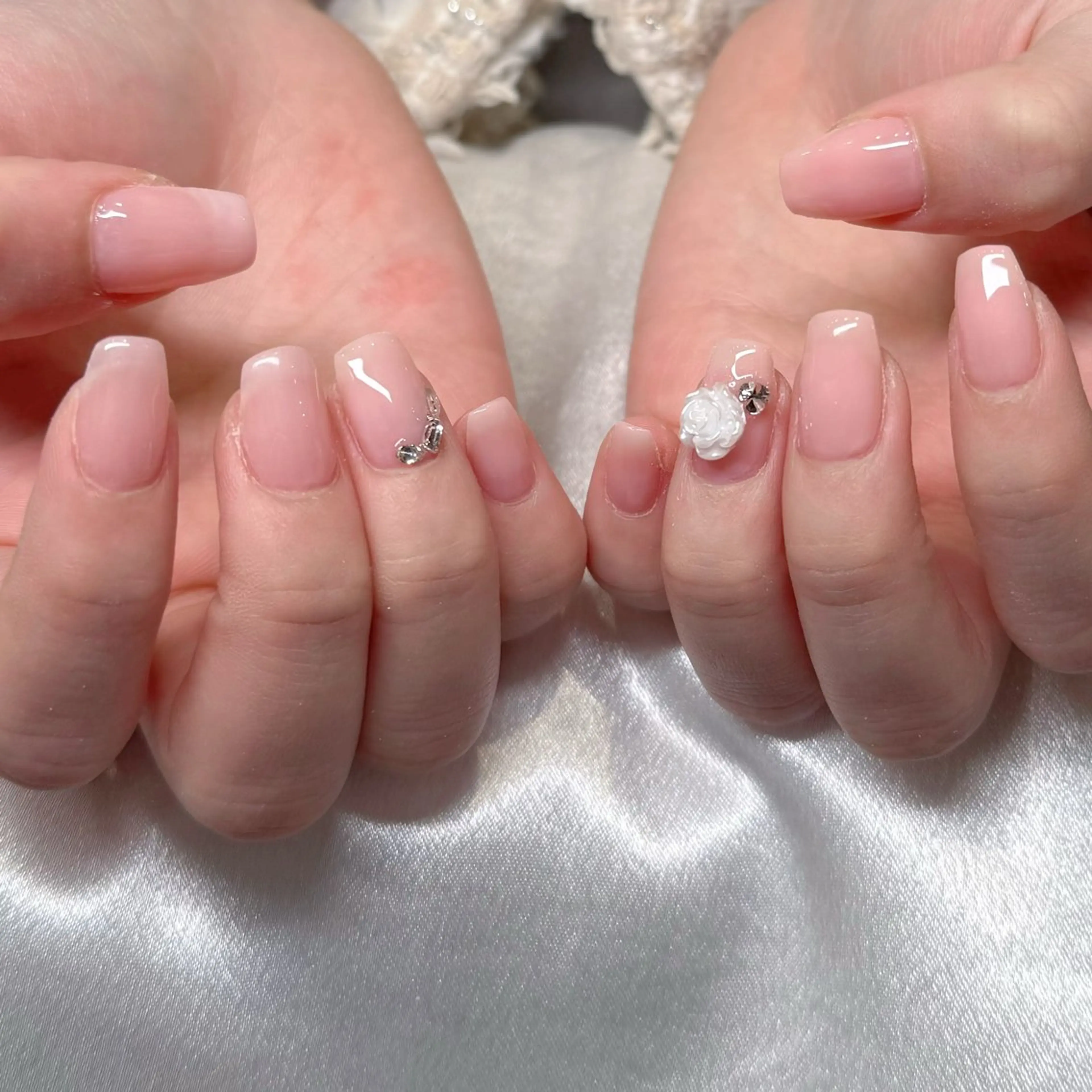 ネイル ハンドネイル mau🩵nail 堺筋本町｜心斎橋のネイルデザイン