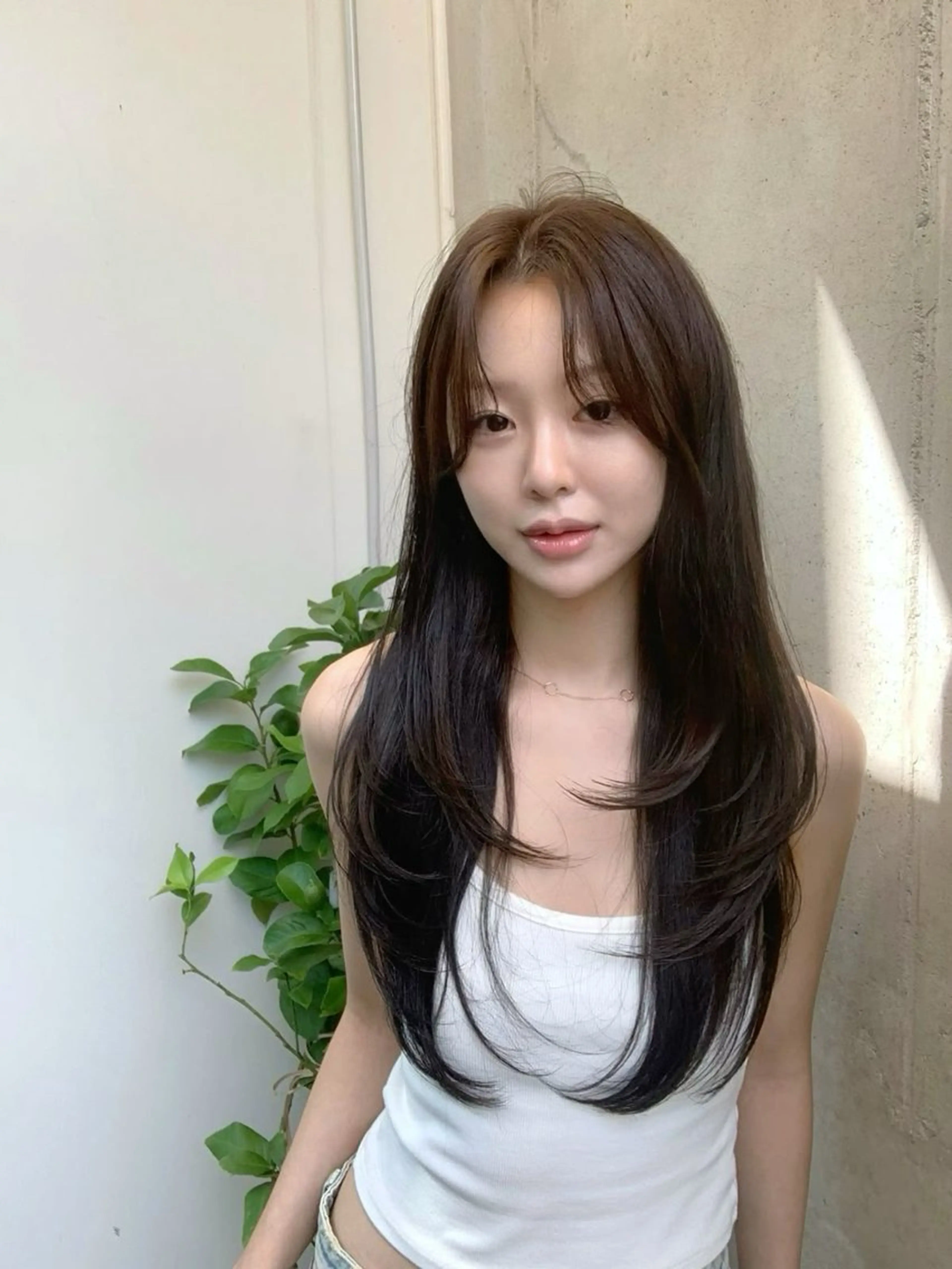 ロング カラー カット ヘアカラー トリートメント 莉乃/縮毛矯正/髪質 改善/艶カラーのヘアスタイル