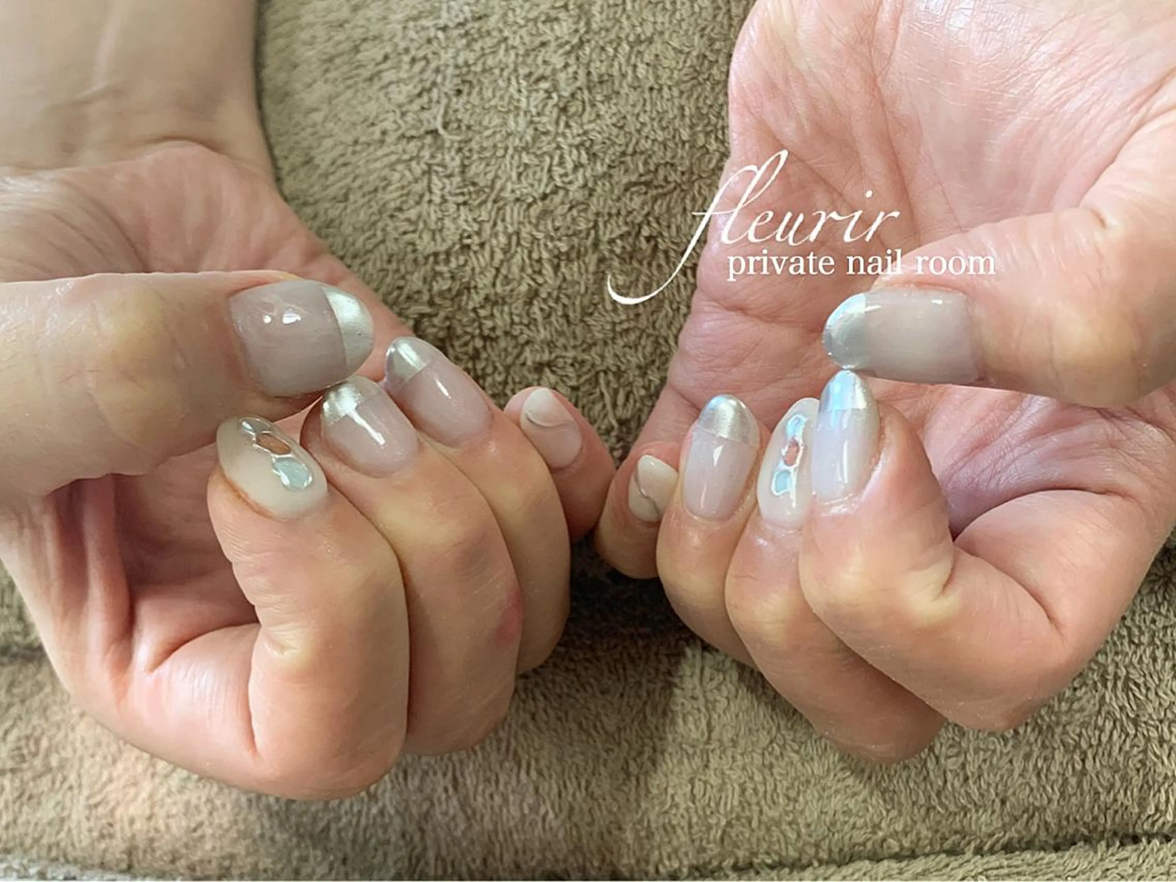 ネイル フレンチネイル ミラーネイル シルバー フルリール 【プライベートサロンのネイルデザイン