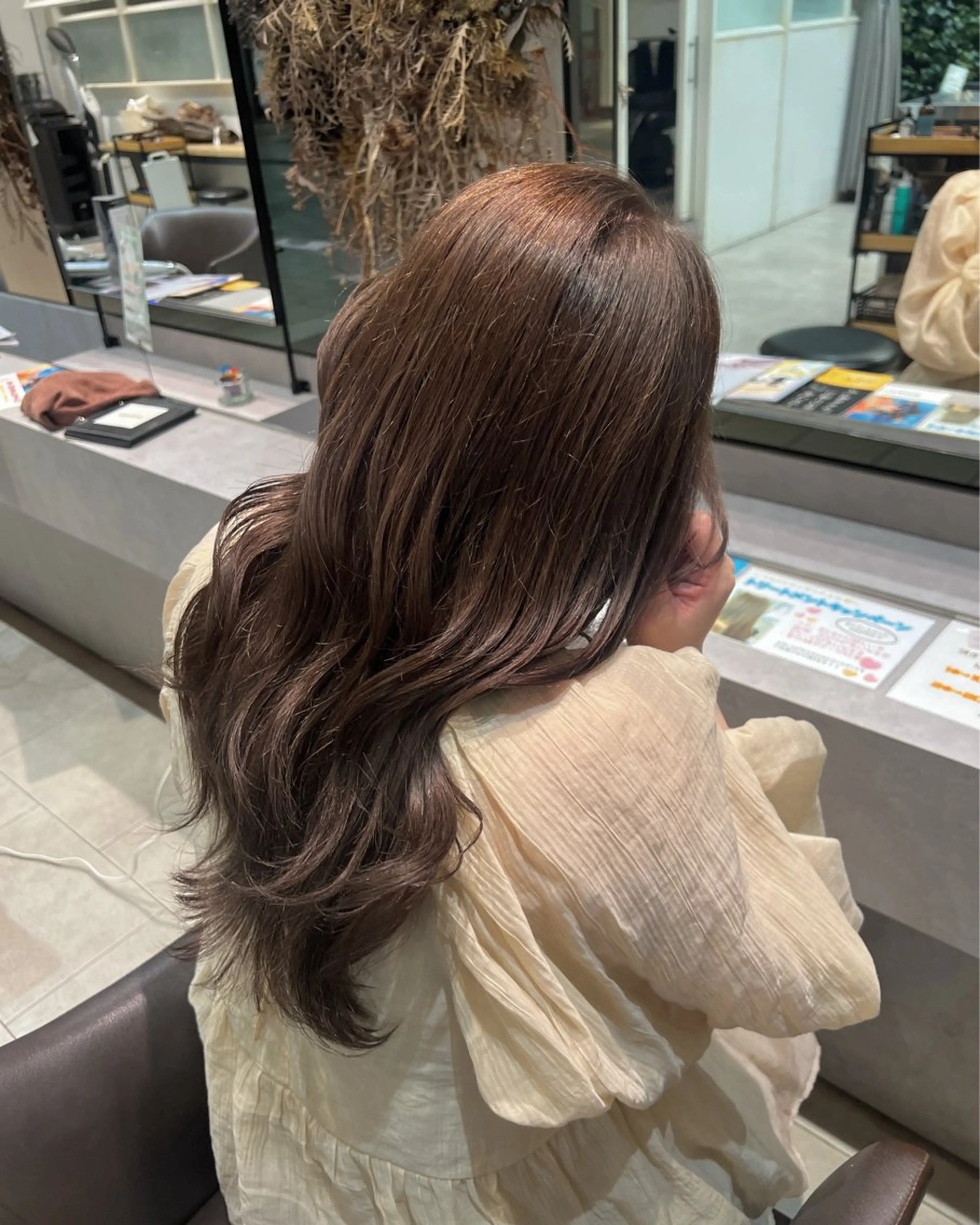 ロング カット ヘアカラー 🩰Lolonois 森ノ宮Aiko🎀のヘアスタイル