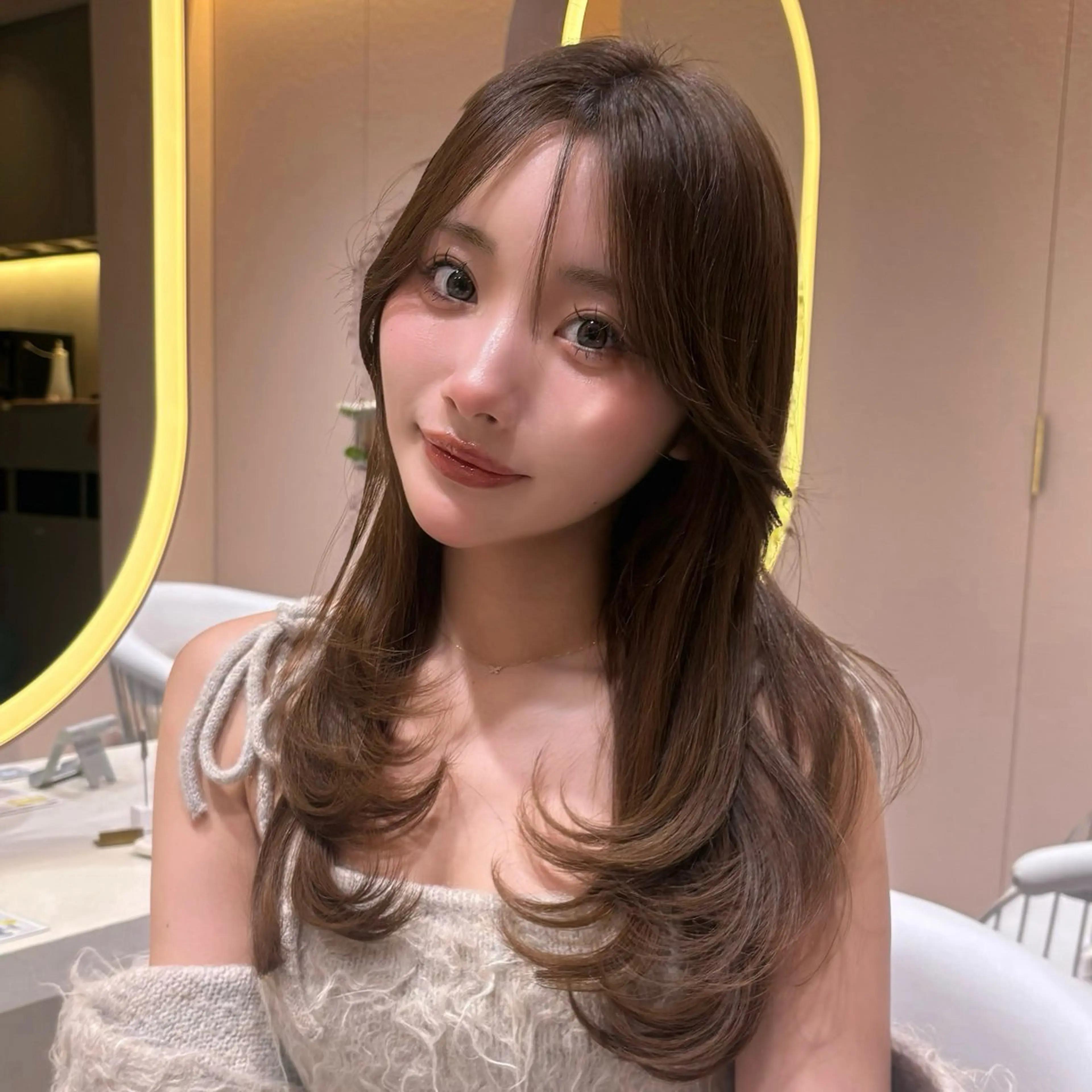 ロング レイヤーカット/ 透明感カラー/めいのヘアスタイル