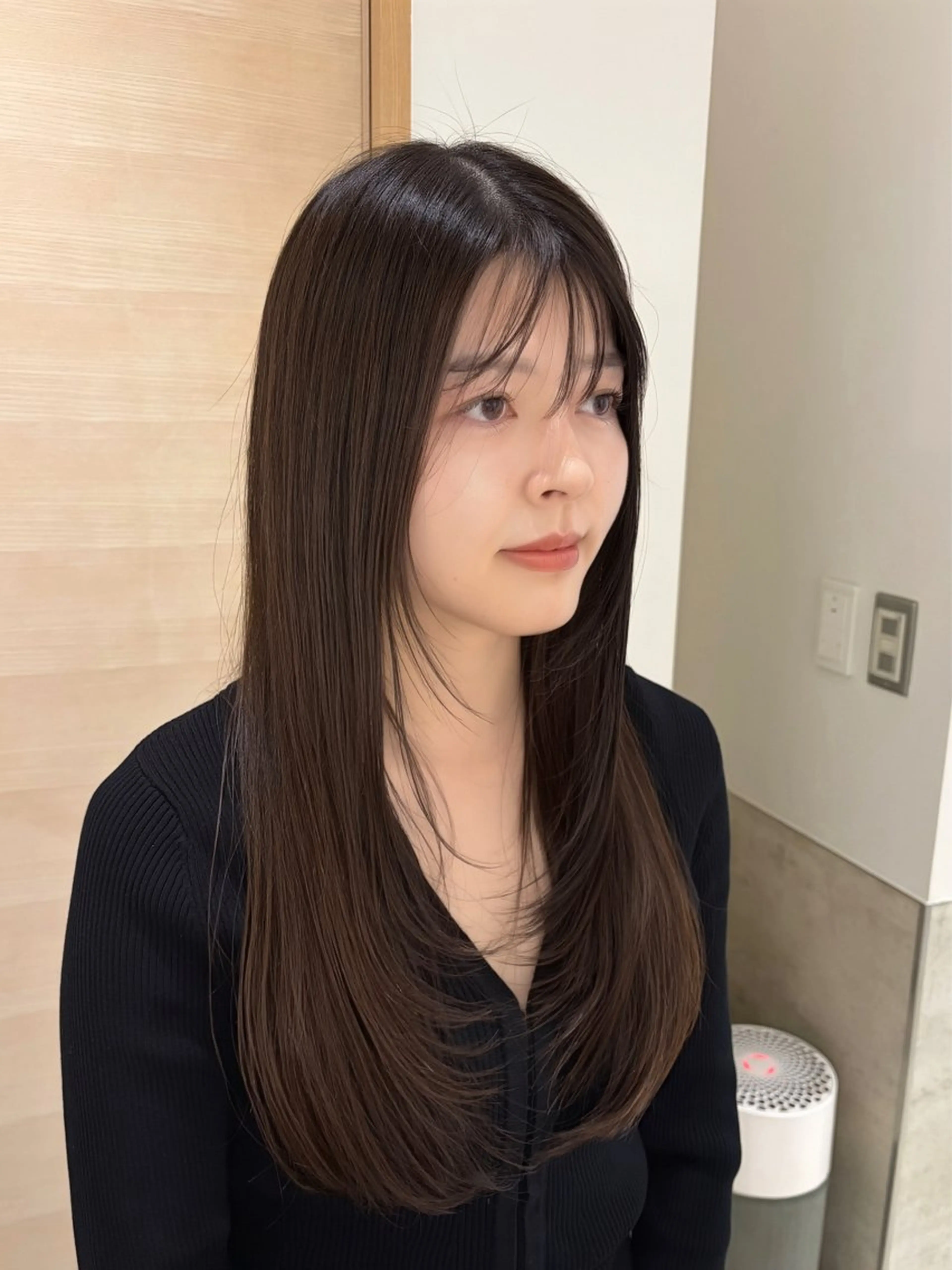 ロング カラー パーマ ヘアアレンジ ベージュカラー 透明感カラー 韓国風ヘア レイヤーカット カット ヘアカラー トリートメント 中顔面短縮カット🪽 レイヤー🥀コウヘイのヘアスタイル