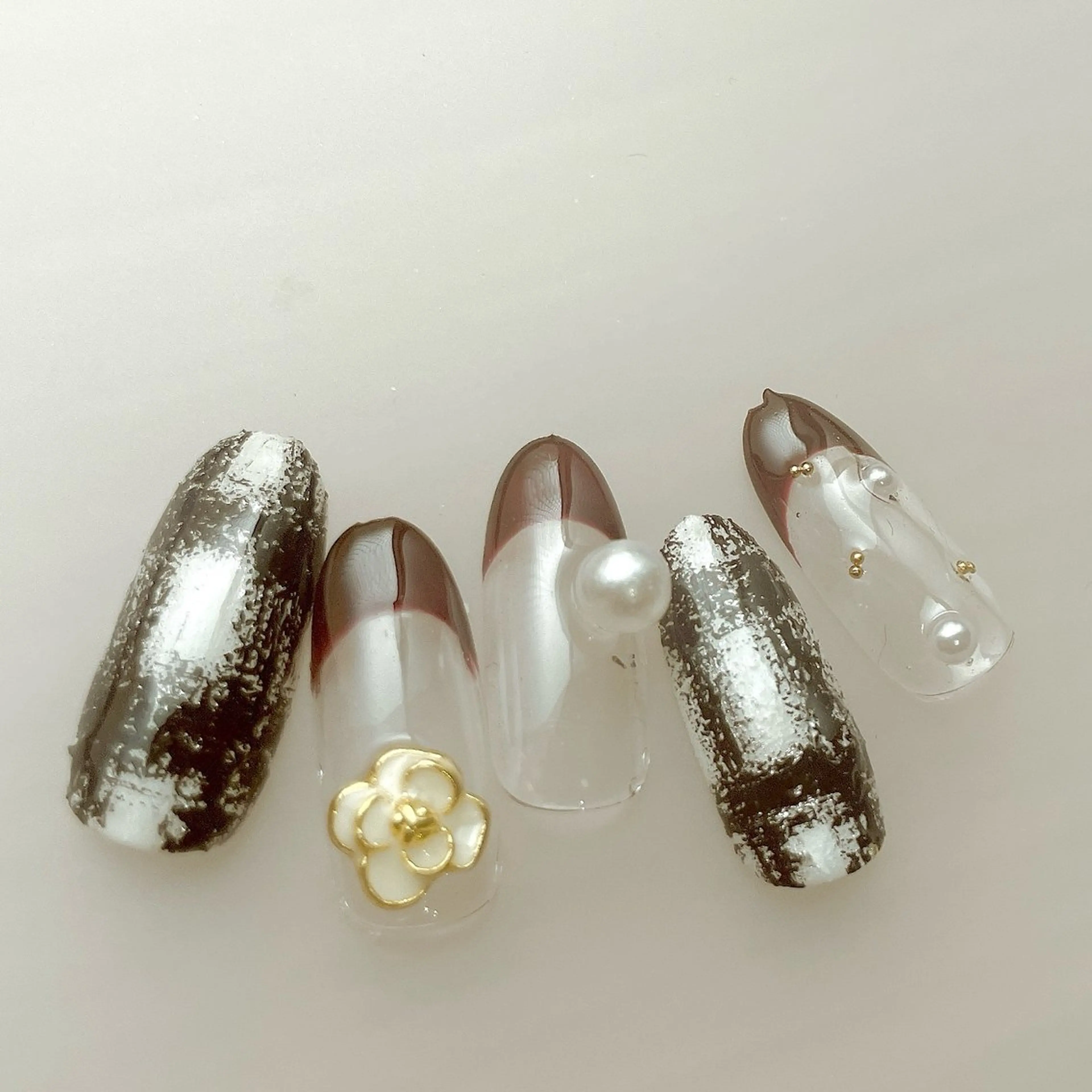 ネイル ハンドネイル A85G ayakoのネイルデザイン