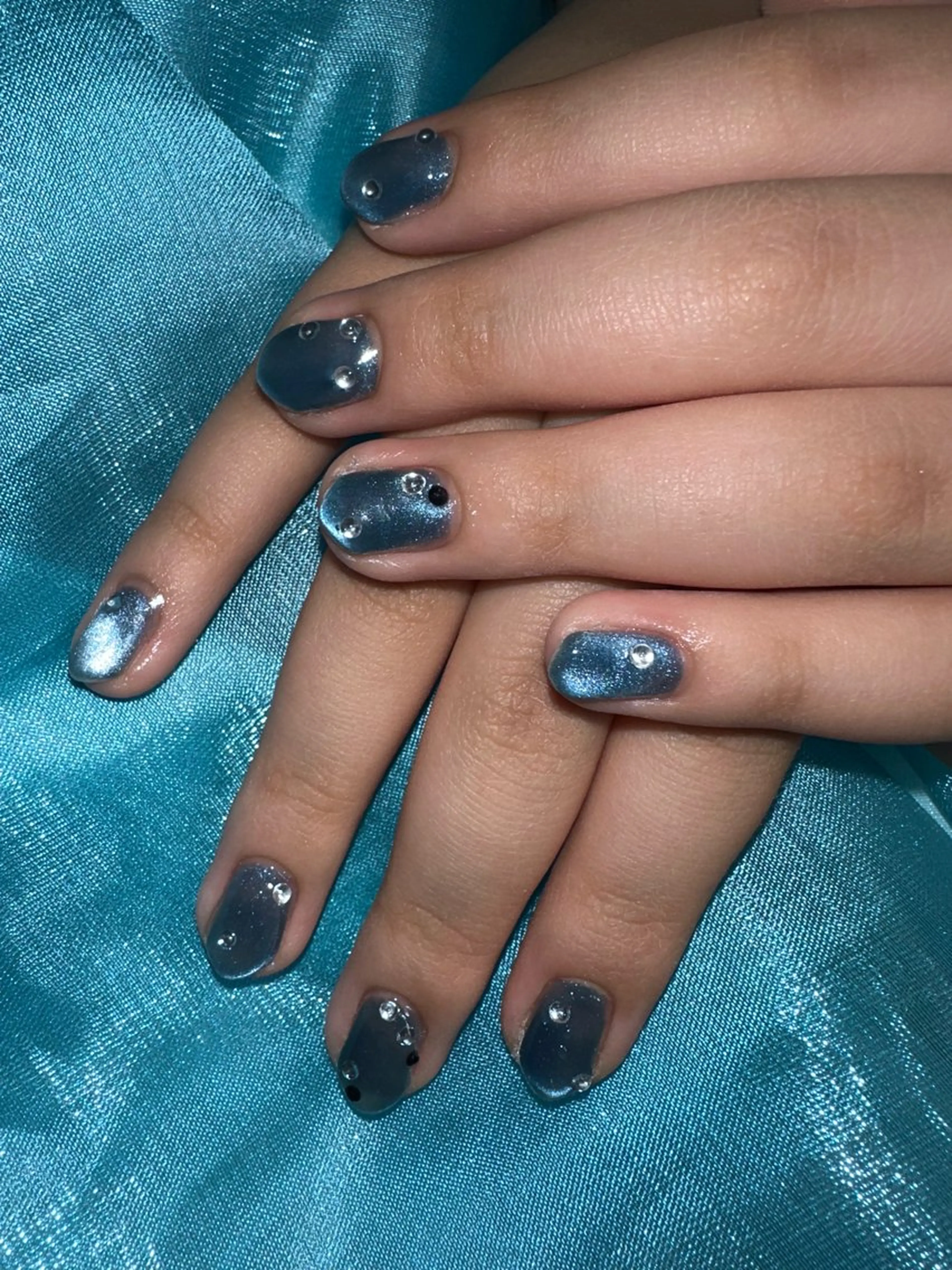 ショート ハンドネイル YOKOSUKA🧸 NAIL🌿🫧💛のネイルデザイン