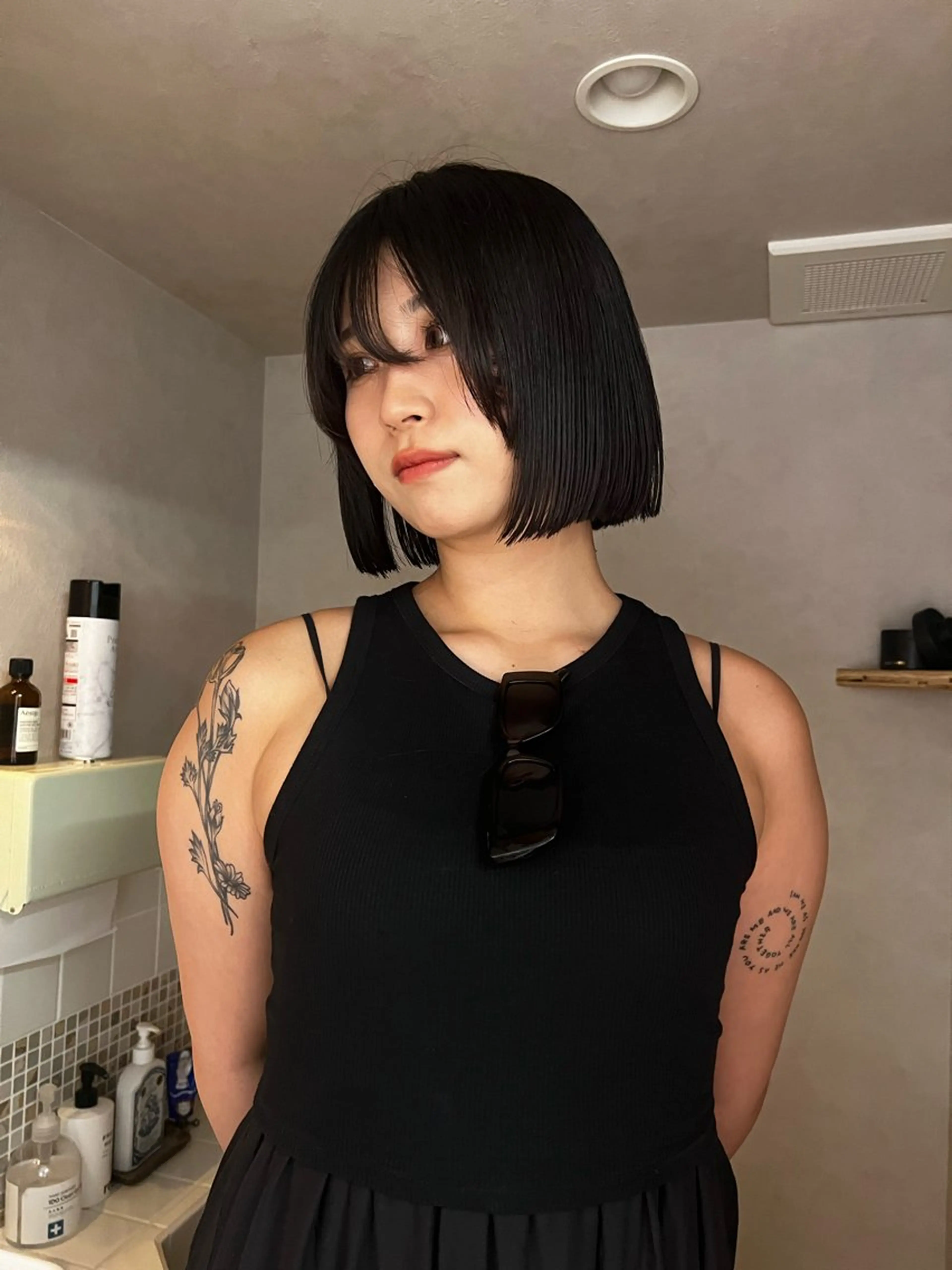 ミディアム カラー nishido ハイライト/パーマのヘアスタイル