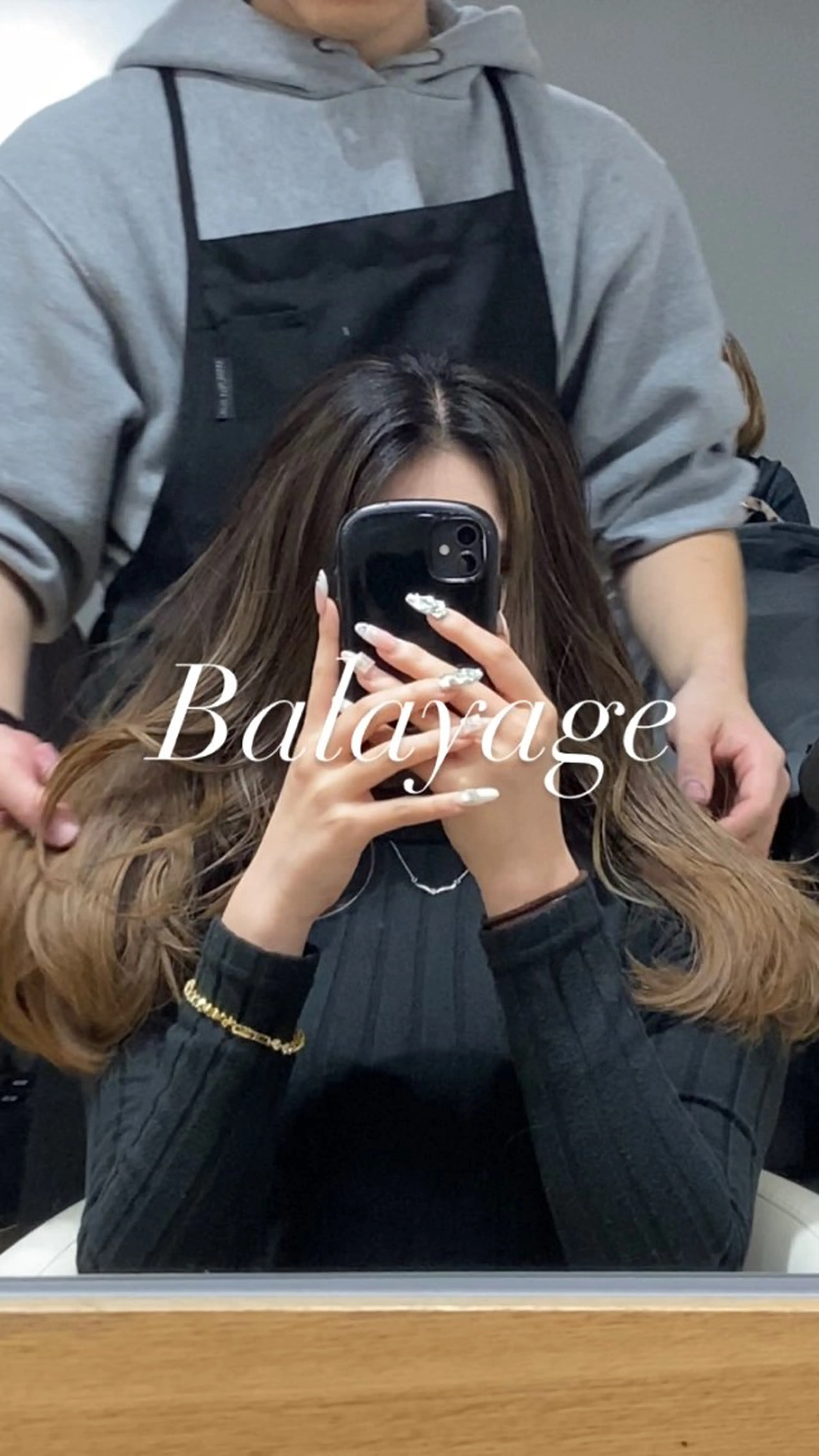 ロング カラー バレイヤージュ ベージュカラー ブラウンカラー ブラウンベージュ 外国人風カラー カット ヘアカラー Kensho 京都駅 ケアブリーチのヘアスタイル