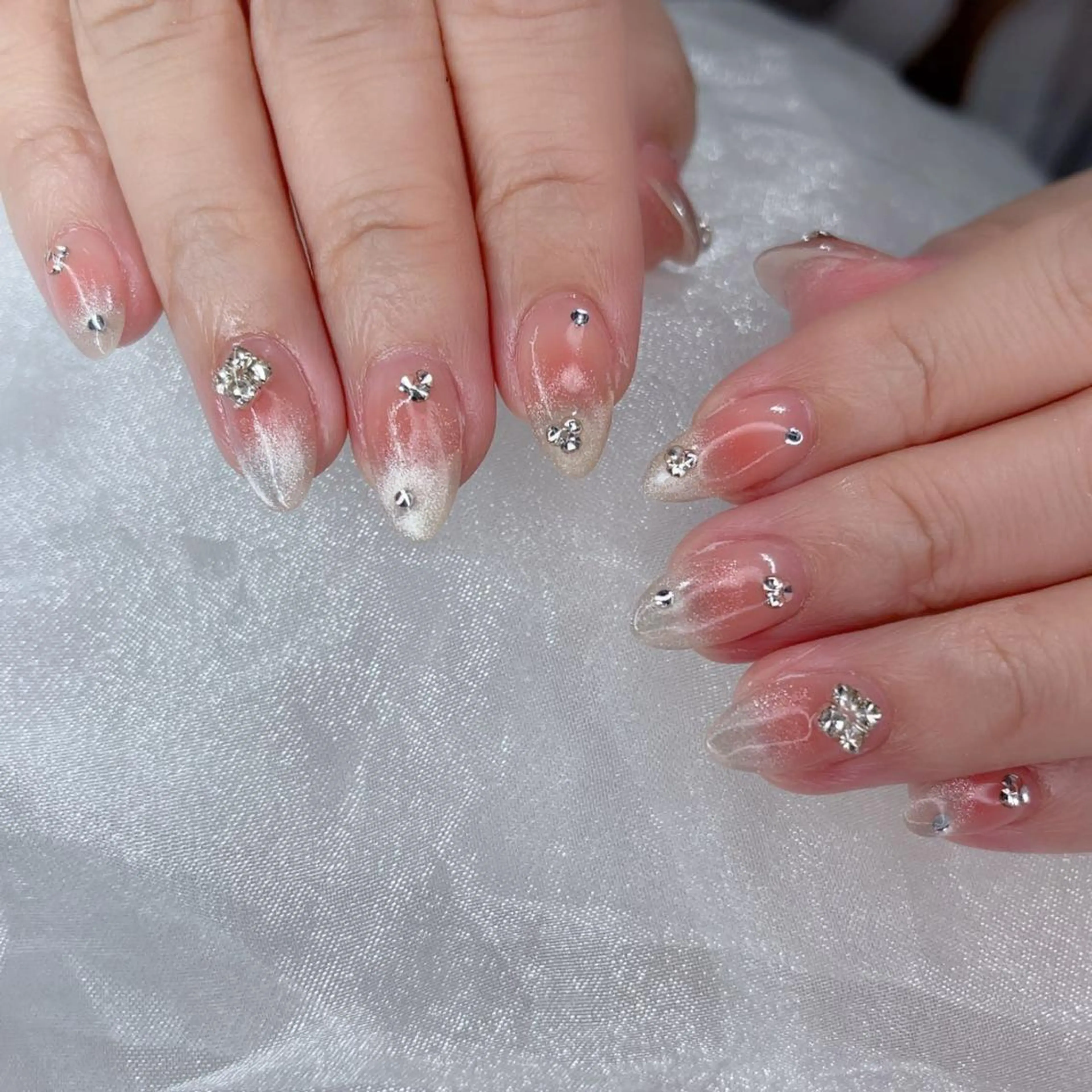 ネイル Queens みなみのネイルデザイン