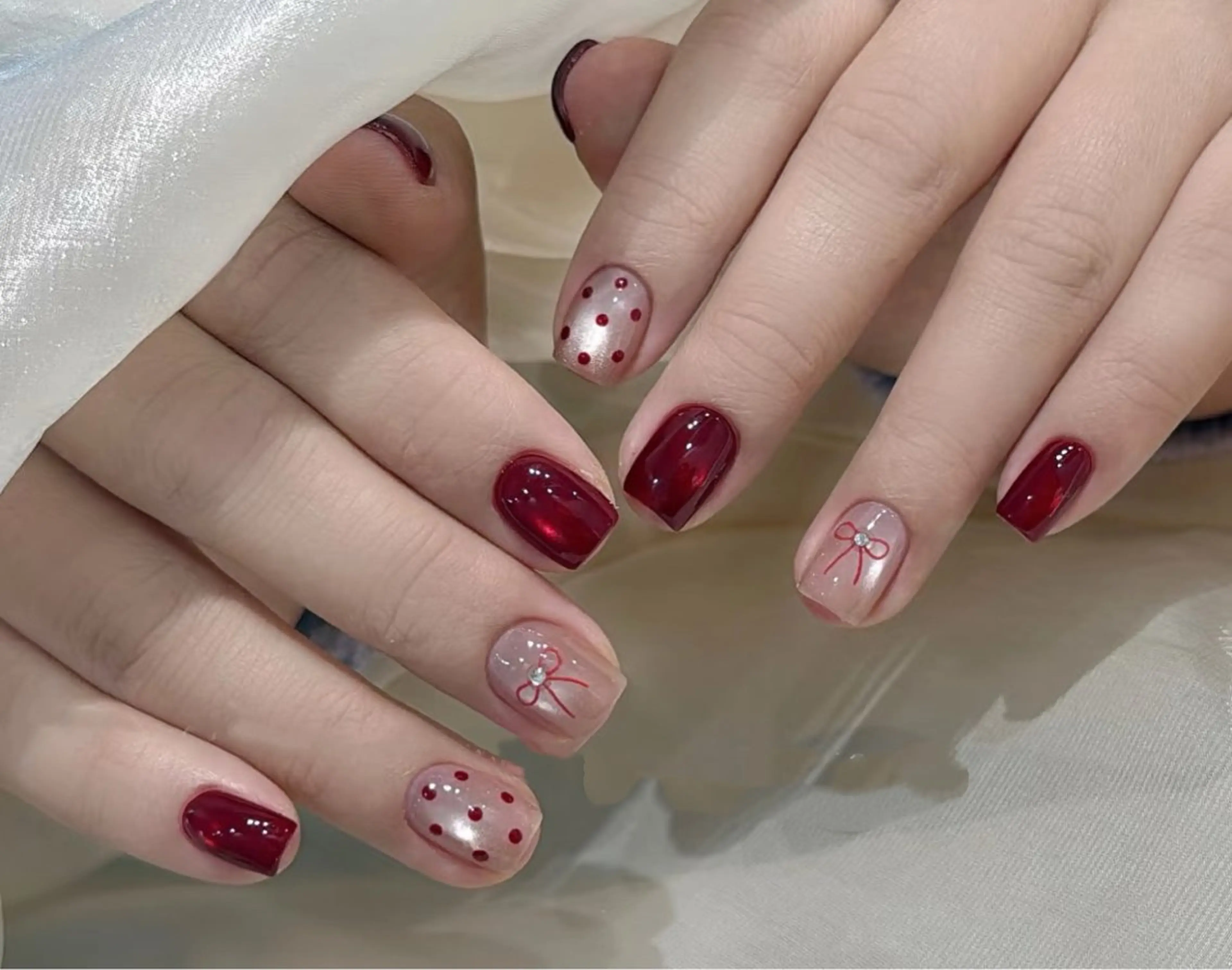 ネイル バ ヤリカクのネイルデザイン