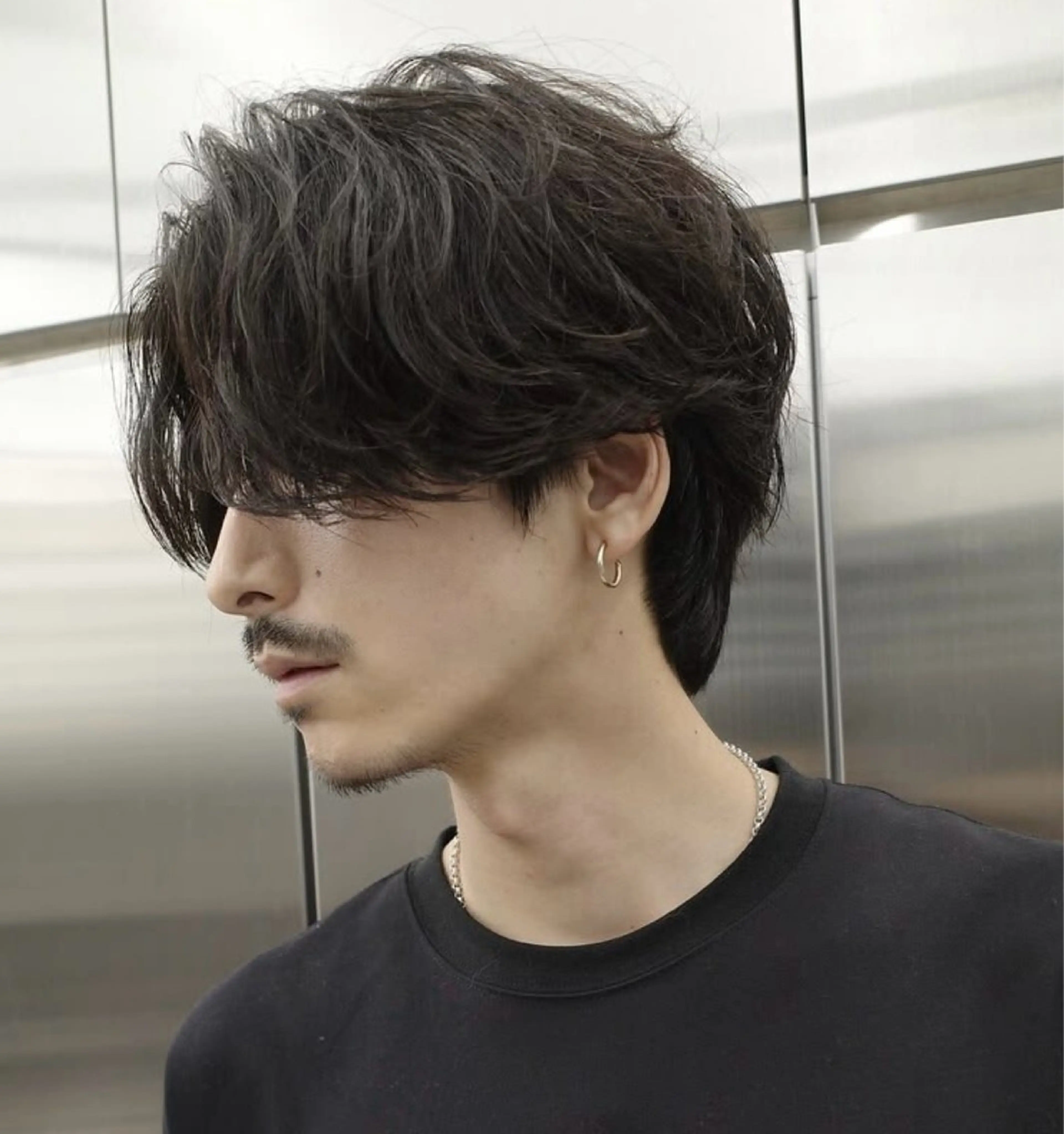 骨格矯正カット+フェザーパーマの写真