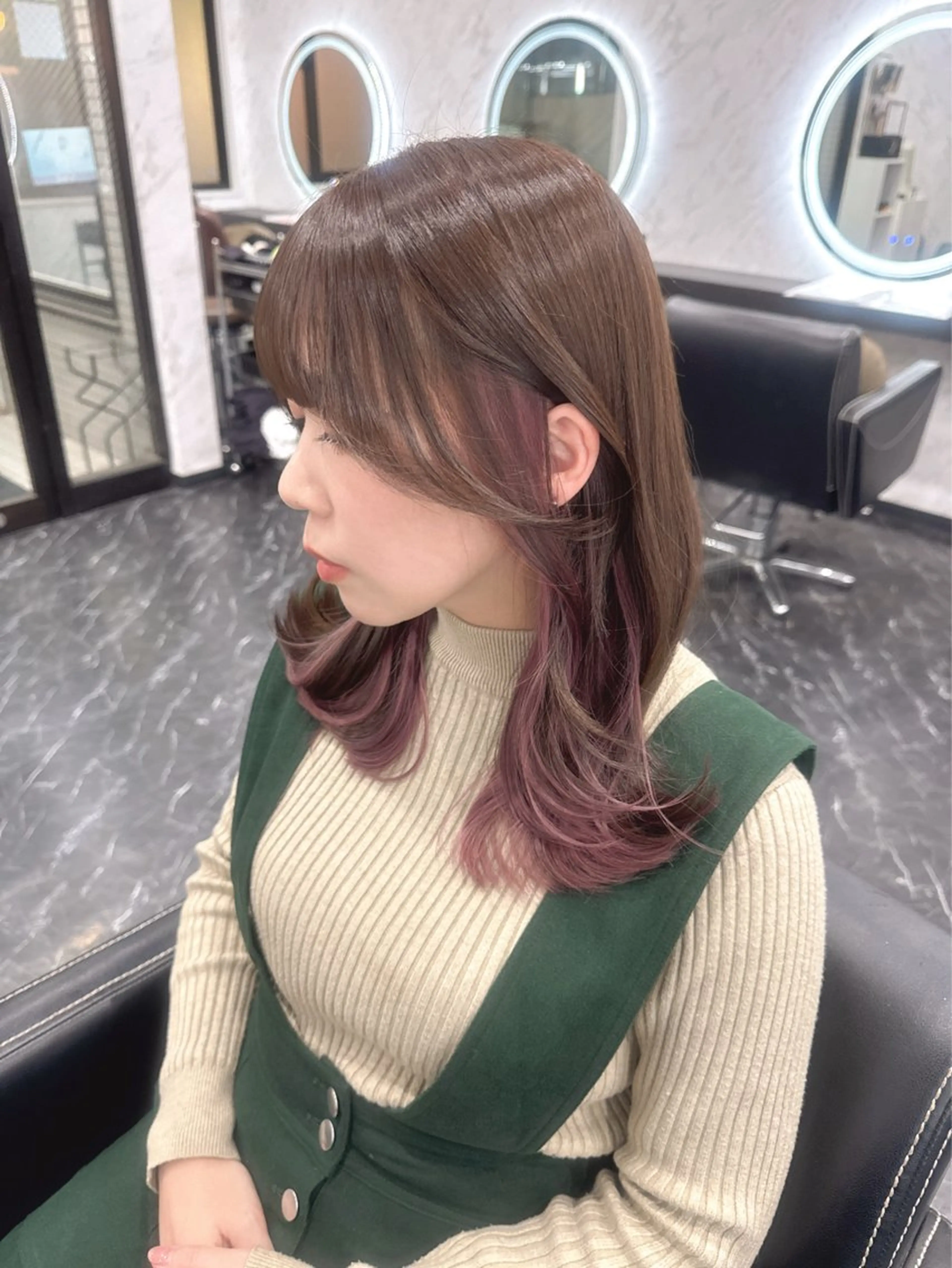 ミディアム stylist Momoのヘアスタイル