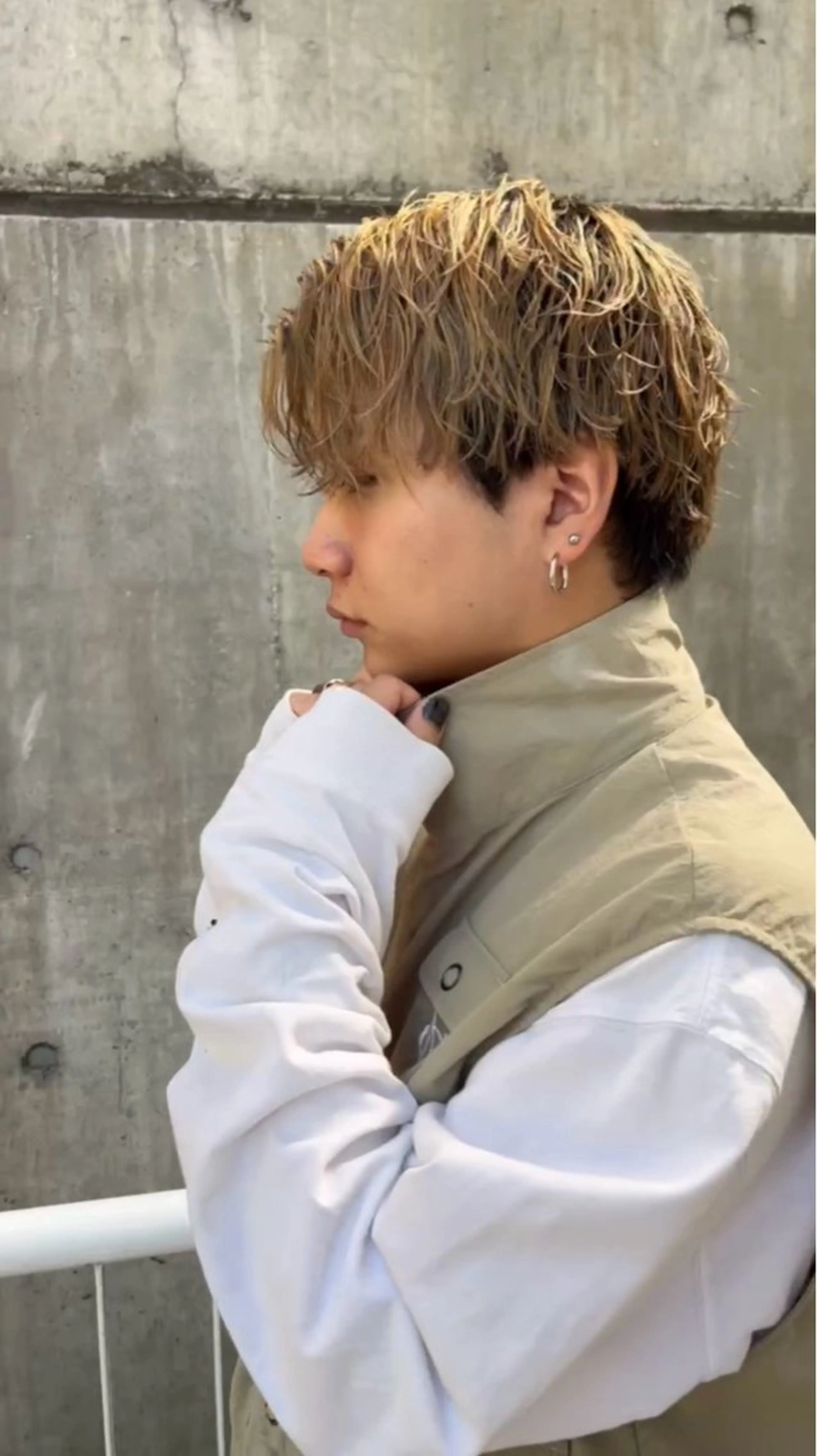 カラー パーマ メンズ メンズブリーチ メンズパーマ ブリーチ 🔥メンズ圧倒的人気 ROOOMEN松田隆のヘアスタイル