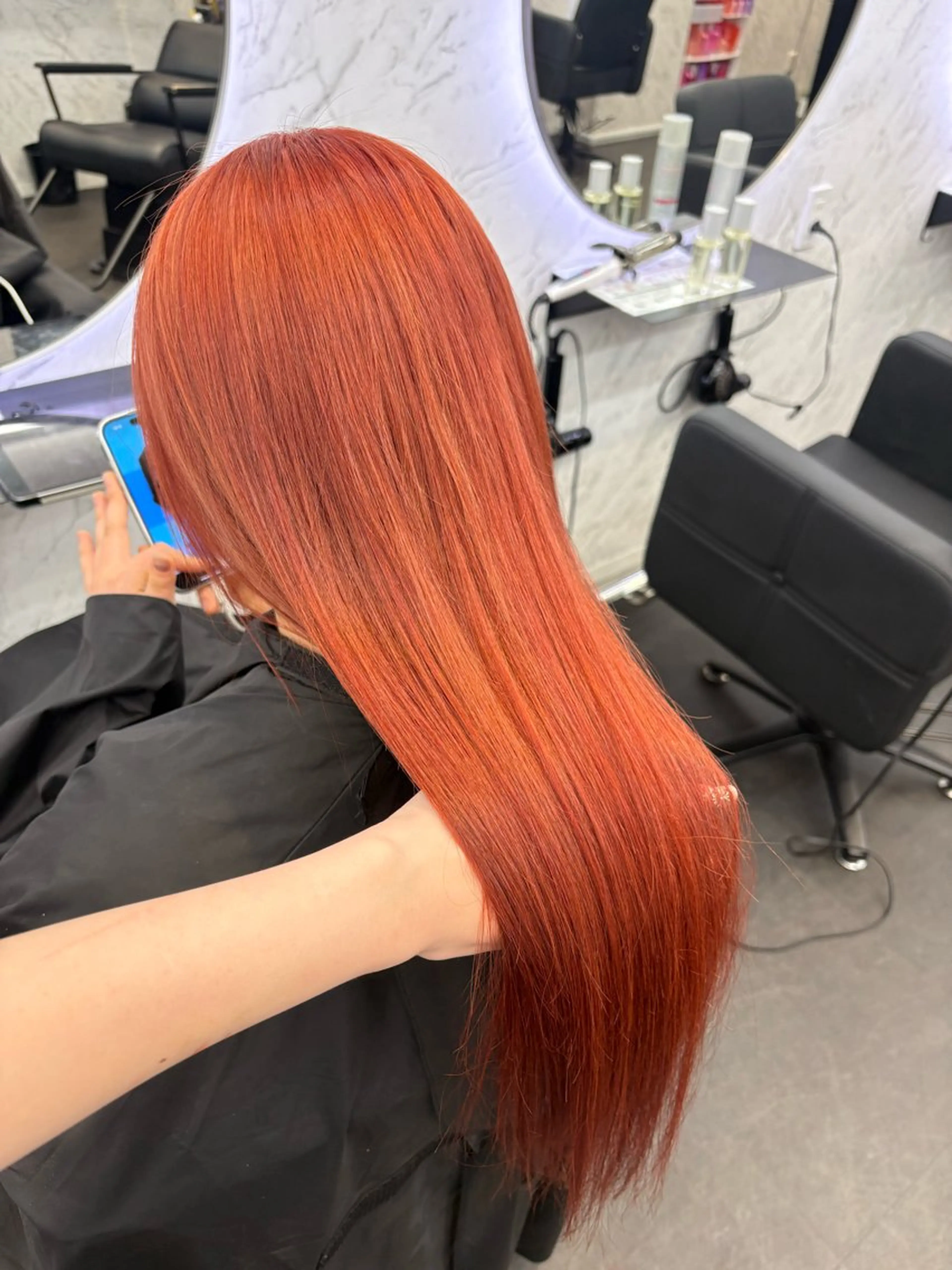 ロング カラー オレンジ ヘアカラー 韓国ヘア🎀 /♡𝓝𝓸𝓪♡のヘアスタイル