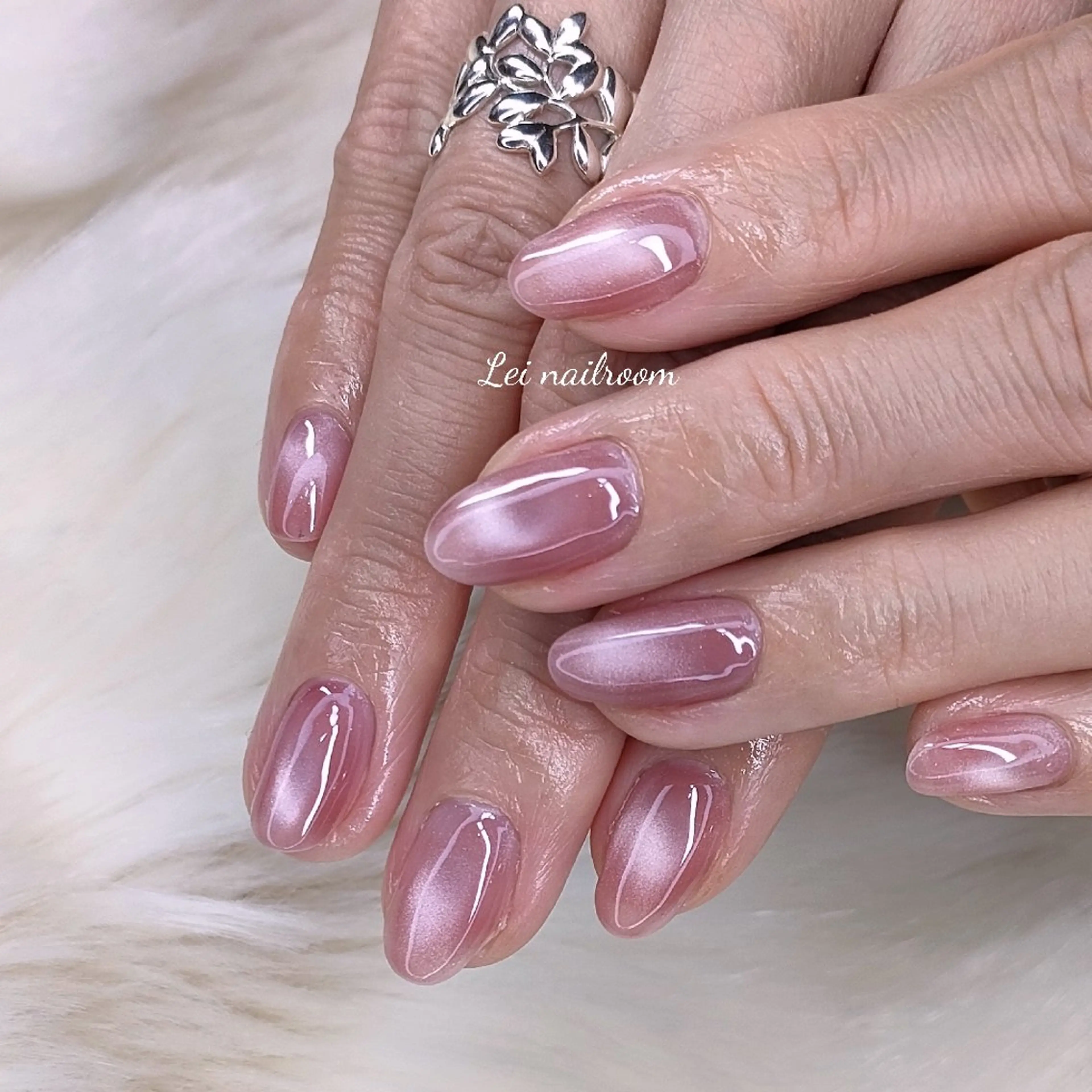 ネイル マグネットネイル ハンドネイル lei🌼 nailroomのネイルデザイン