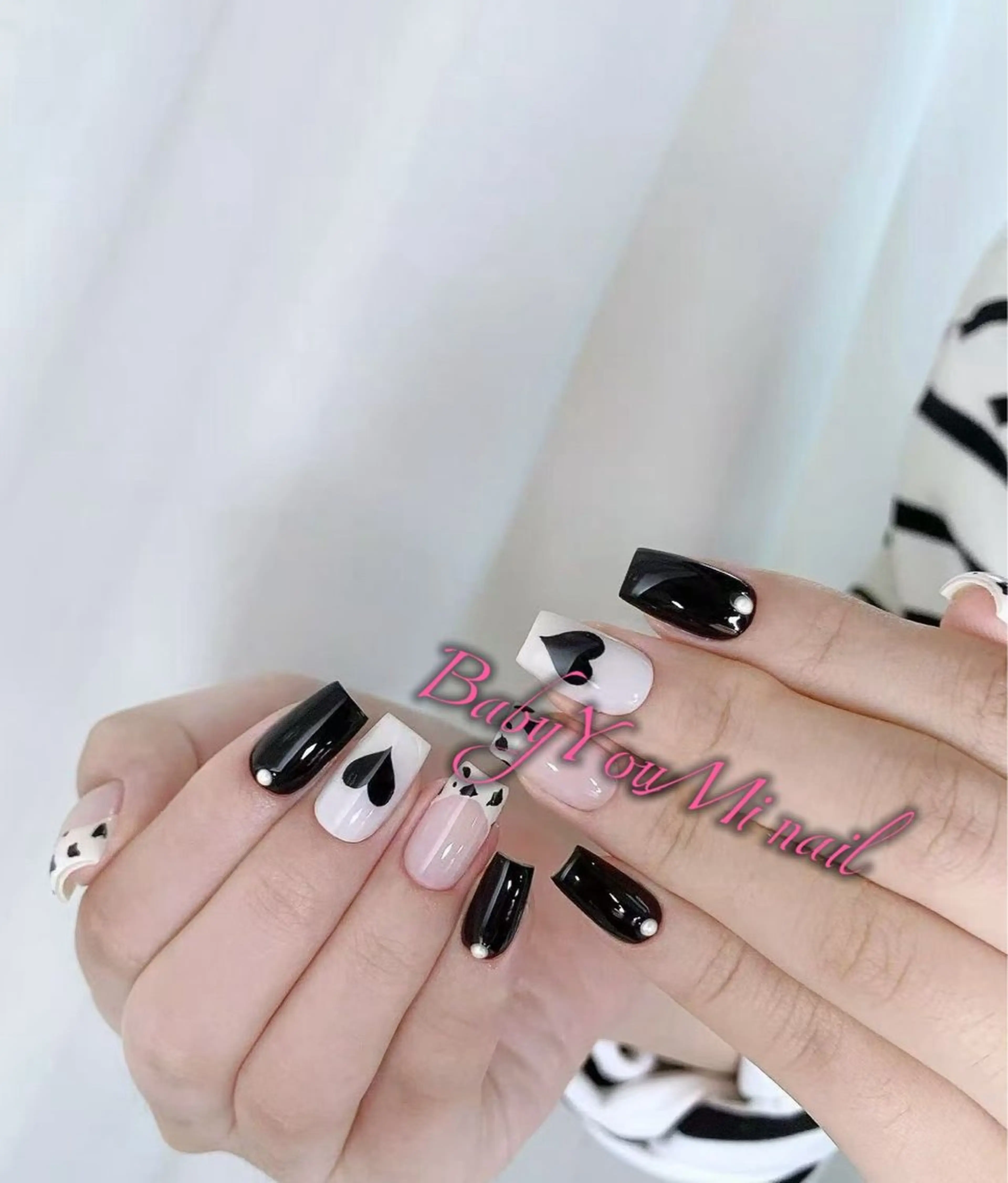 ネイル オーロラネイル 成人式 フットネイル フレンチネイル ジェルネイル ハンドネイル 相沢 さやかのネイルデザイン