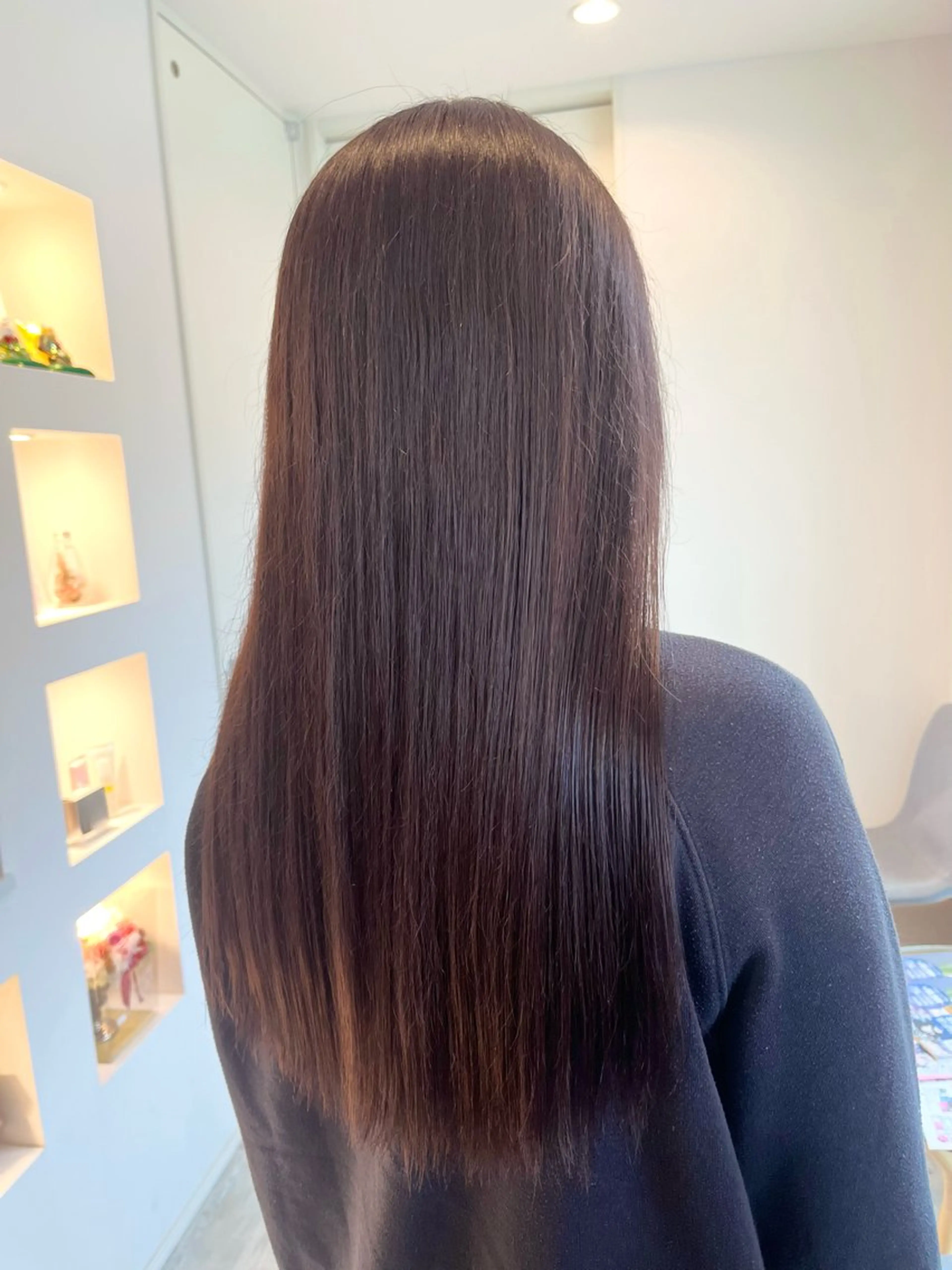 ロング カラー ambellir 山本伽椰のヘアスタイル