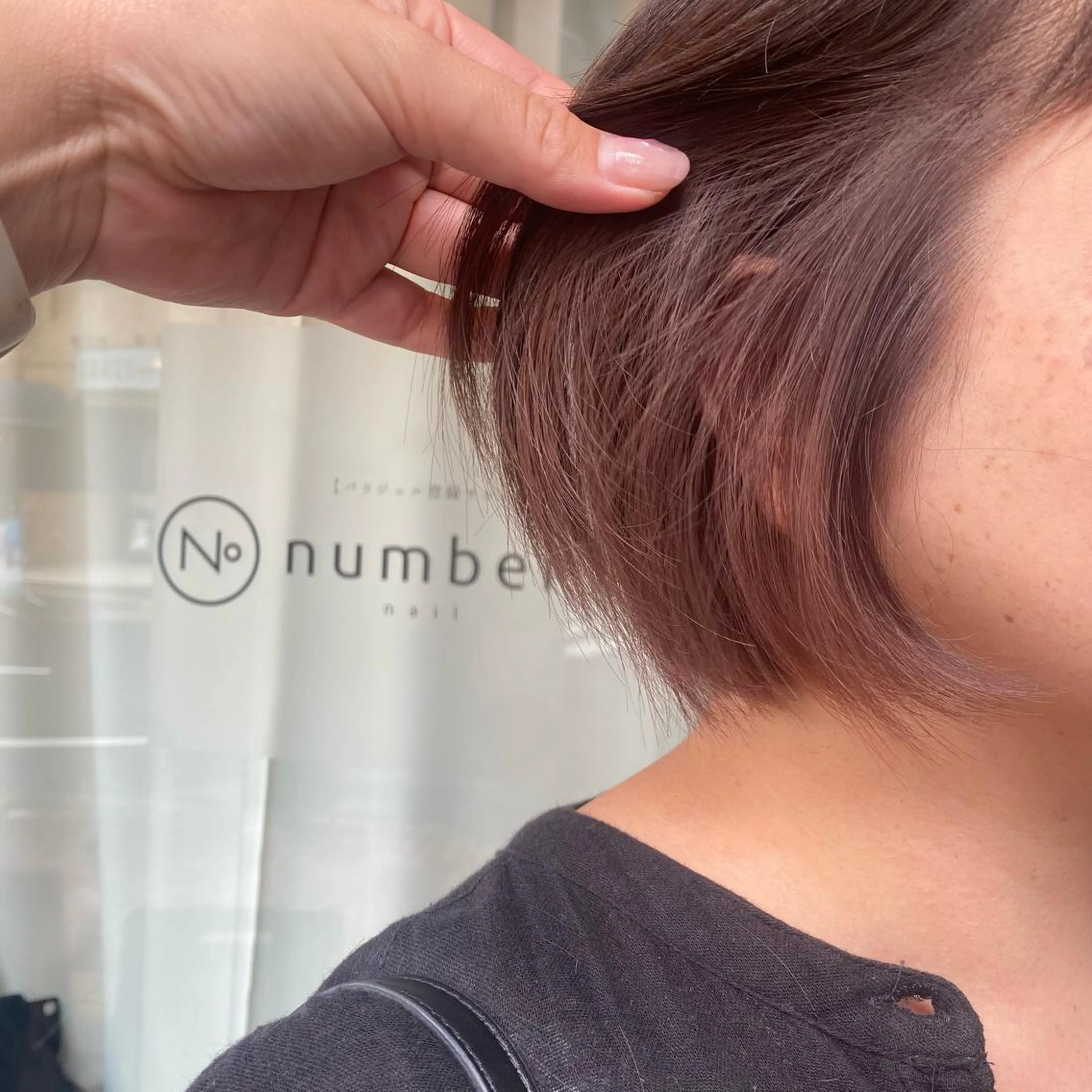 ショート カラー アディクシーカラー ベージュカラー 透明感カラー 🫧透明感カラー 🫧 ジルバ清水南海のヘアスタイル